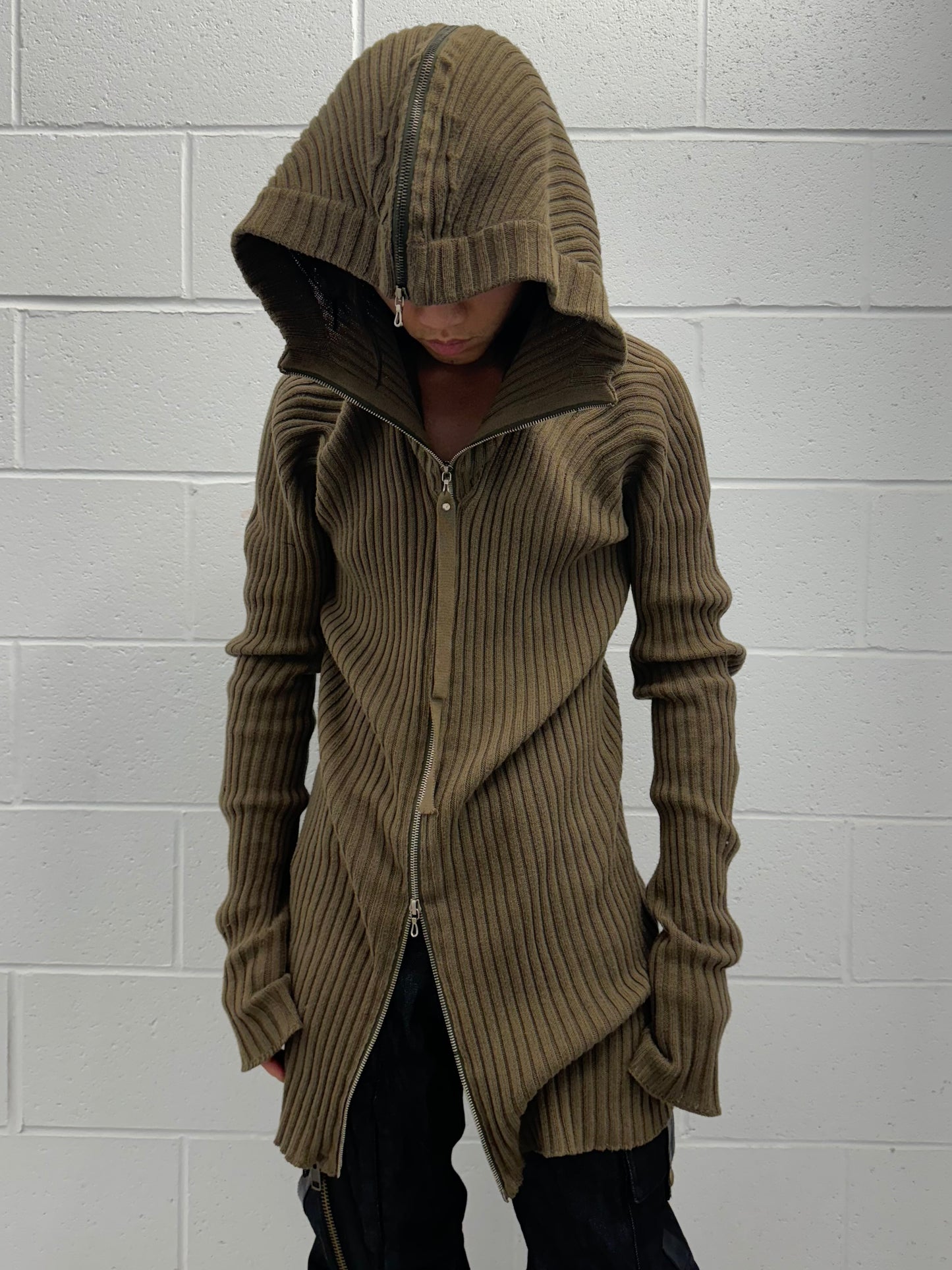 *SAMPLE* Julius_7 AW06 “Fixed;” Khaki Multi-zip Rib Knitted Hoodie