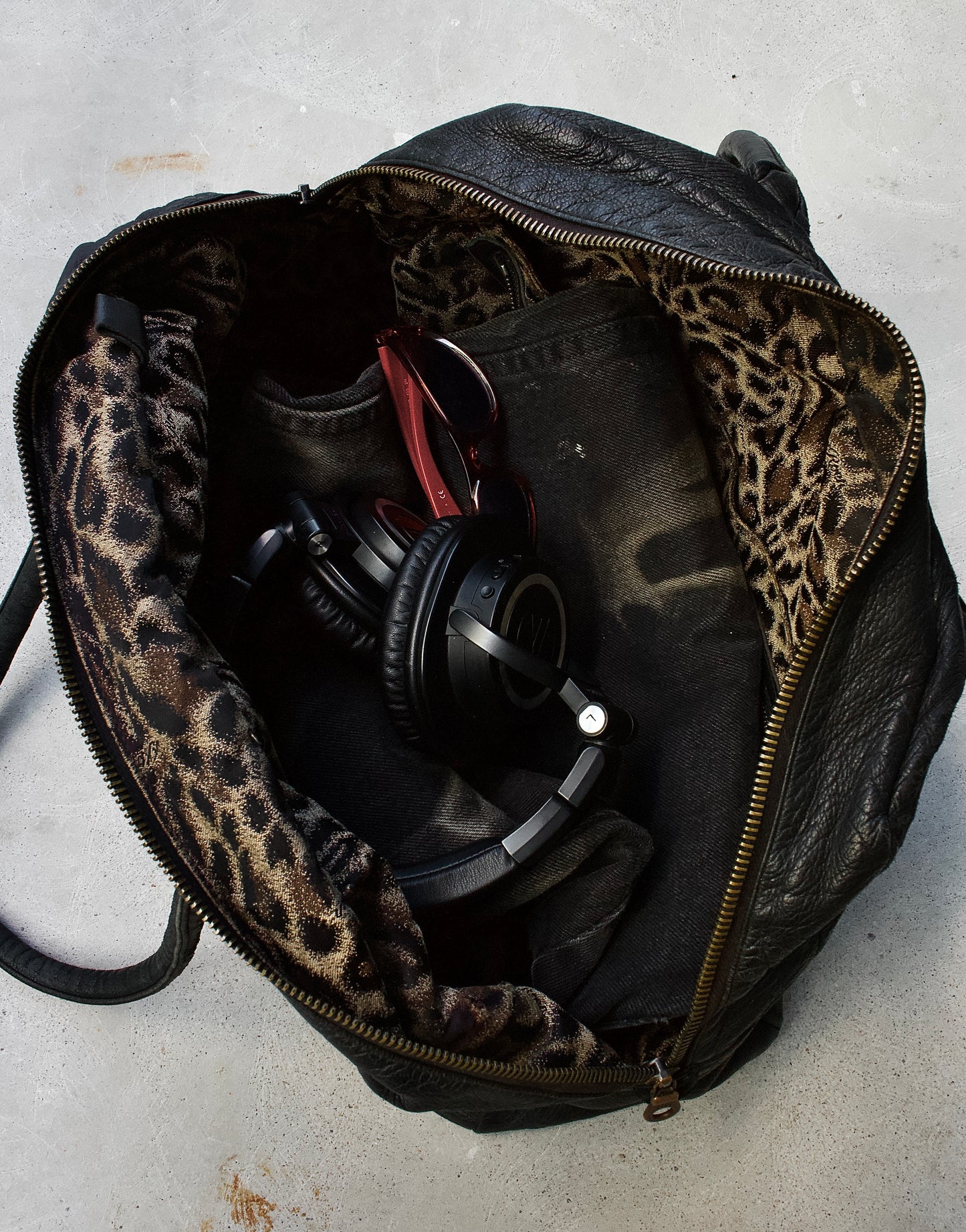 roen by Hiromu Takahara Early 00s Skull Studded Leather Bag