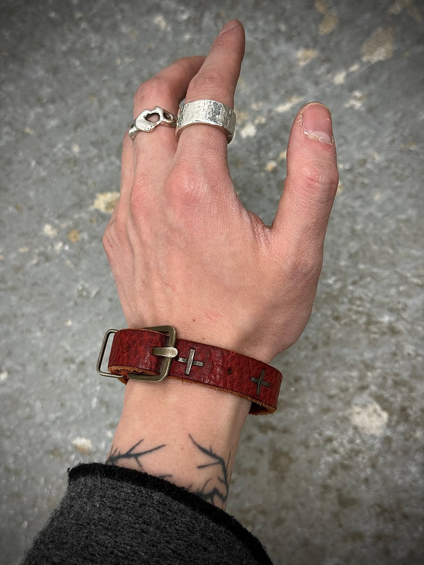 m.a+ by Maurizio Amadei 'A-F2B1' BI 3.0 .925 Silver Cross Skinny Red Bison Leather Skinny Wristband detail | DRIEW GARMENTS