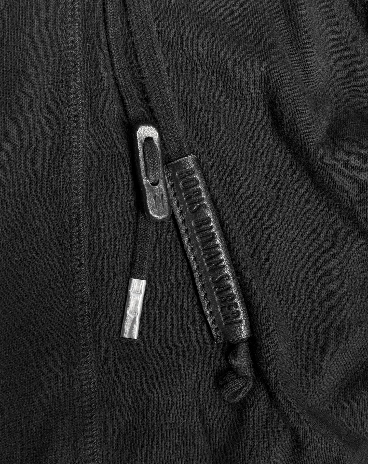 Boris Bidjan Saberi AW15-16 ‘LS2-F013’ Black Over-dyed Thumb Hole Long-sleeves detail | DRIEW GARMENTS