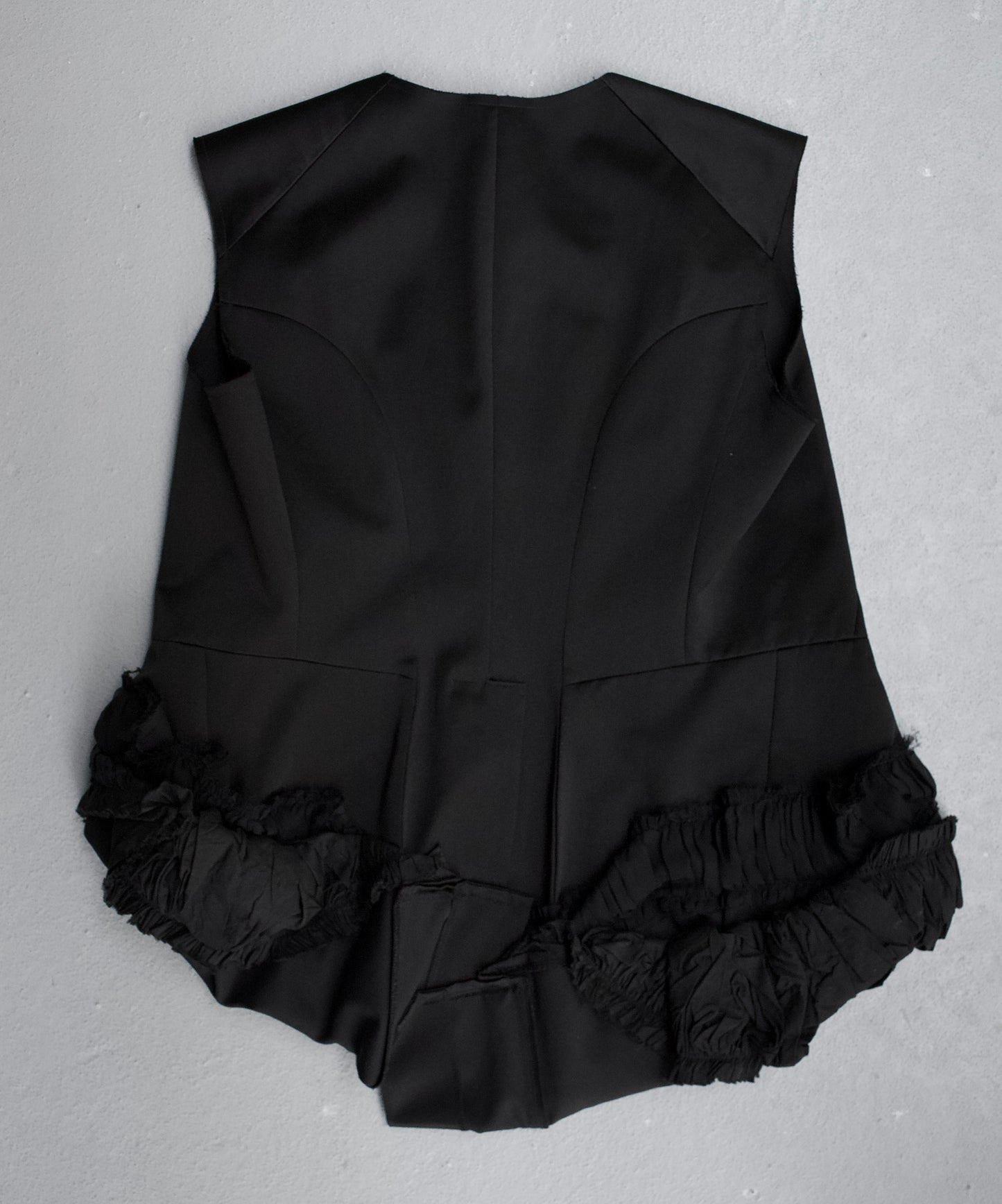 COMME des GARÇONS SS12 Ruffle Details Vest/Blouse