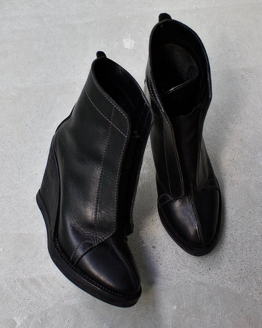 NICOLAS ANDREAS TARALIS Early 00s Leather Wedge Heels