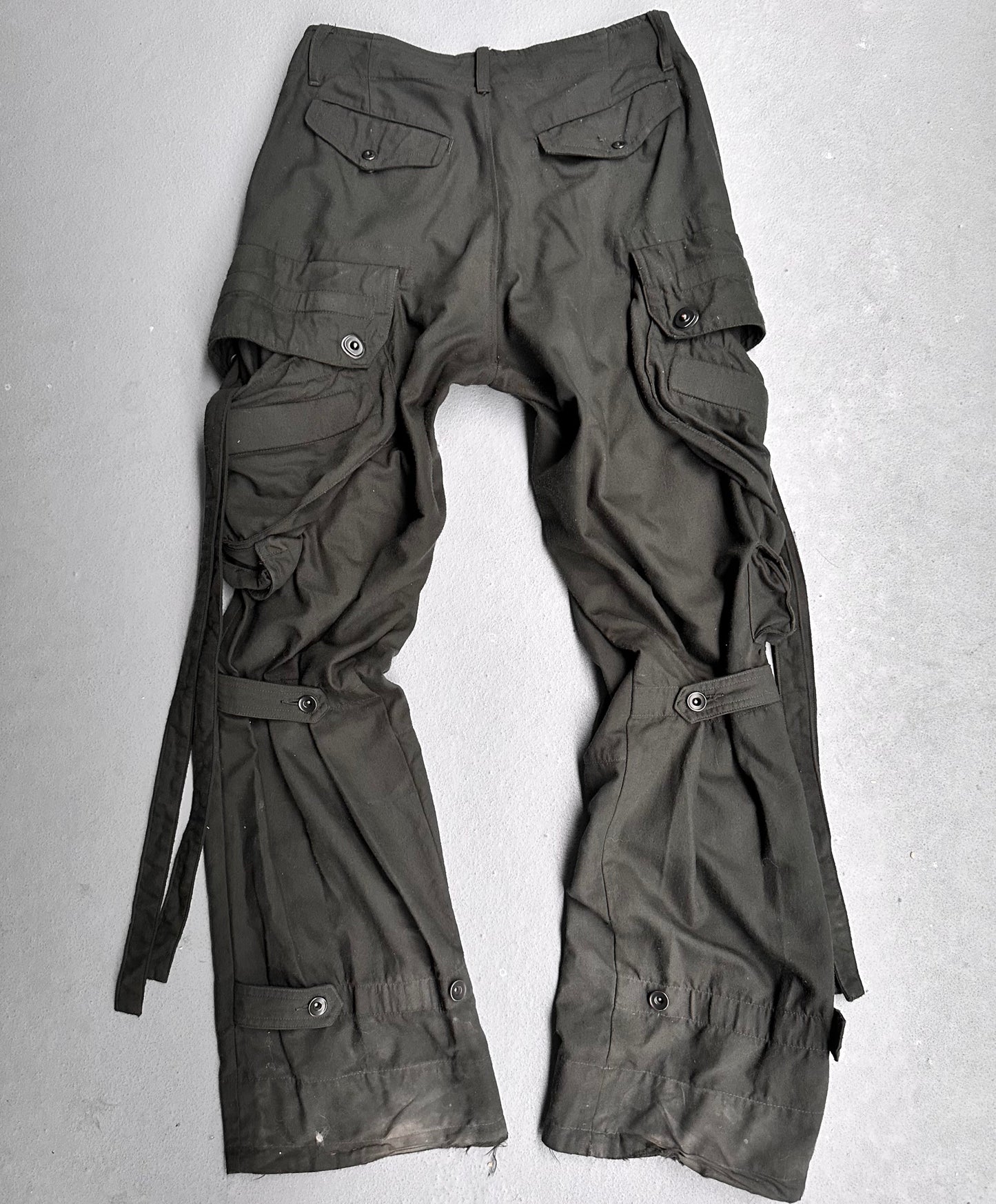 Julius_7 AW10-11 “goth_ik;” Shapeshifting Bondage Gas Mask Cargo Pants