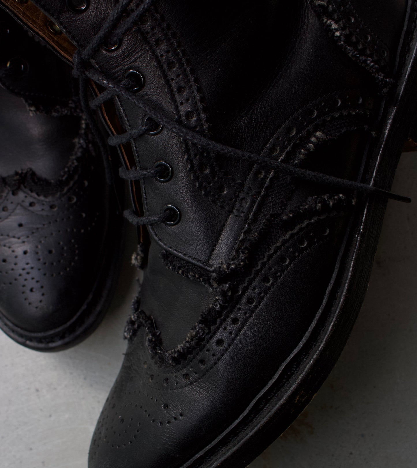 MiharaYasuhiro Early 00s Distressed Wing-tip Brogue Leather Laced-up Boots