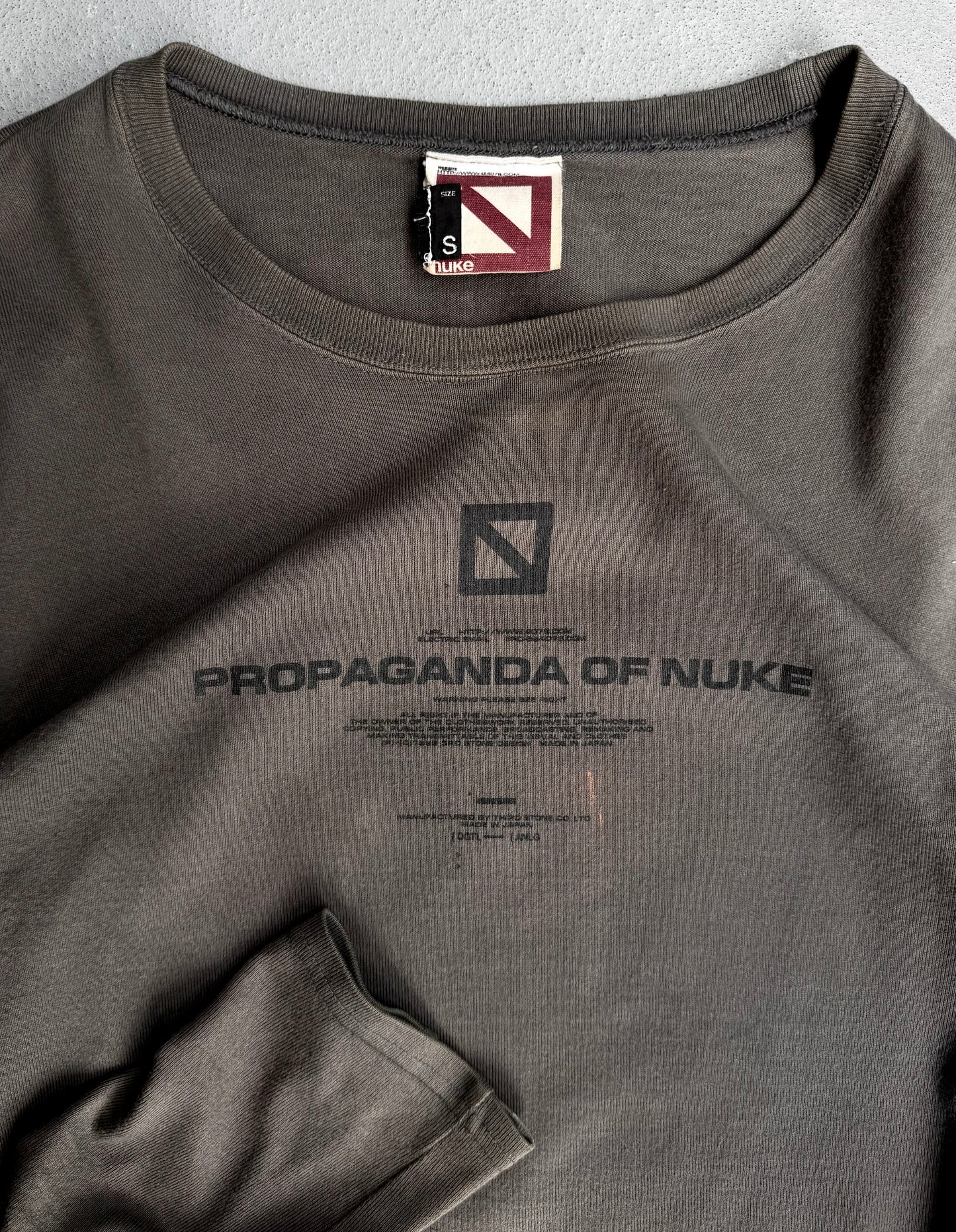 NUKE by Tatsuro Horikawa Late 90s Graphic Long-sleeves Jumper