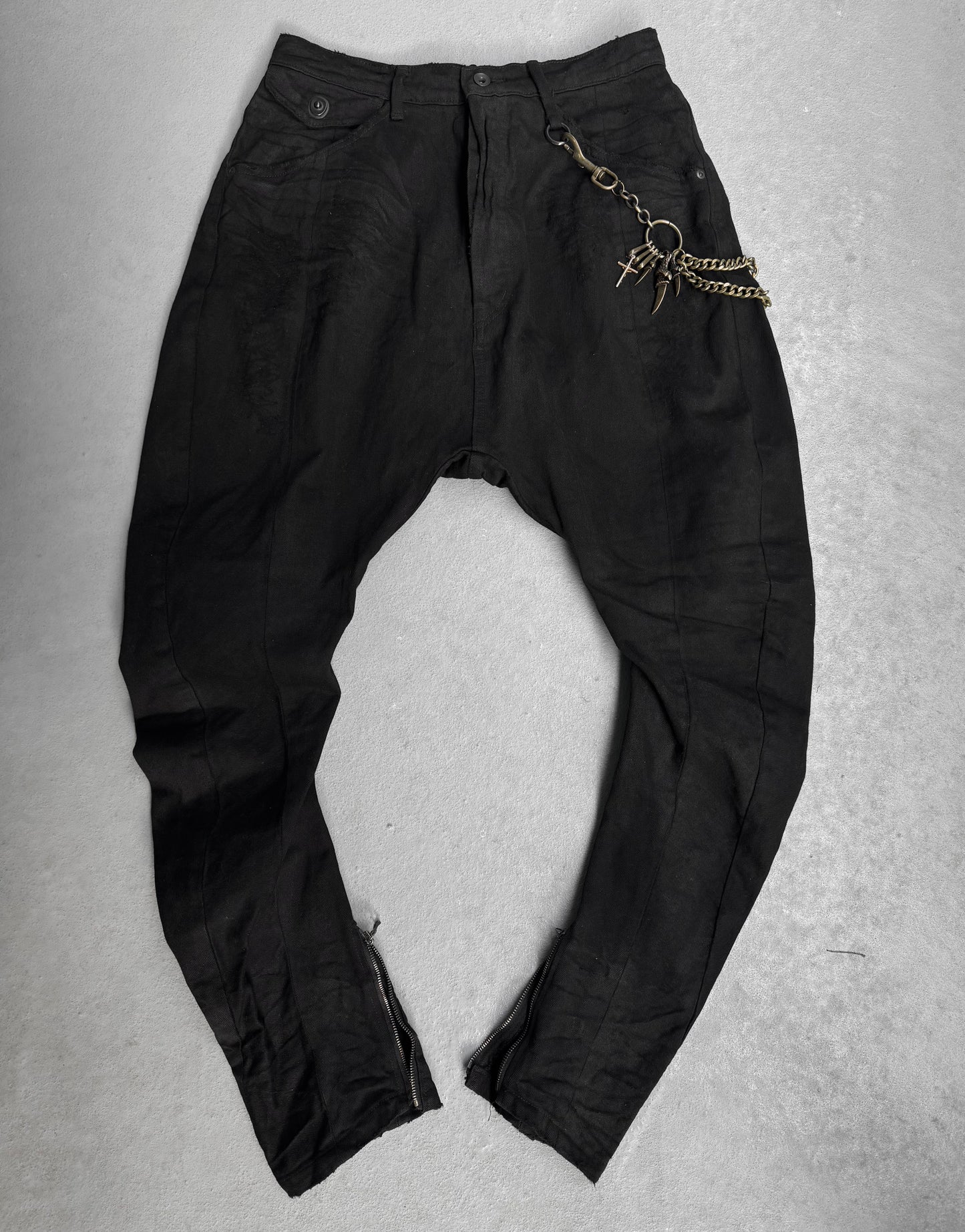 Julius_7 AW11 “goth_ik;” Distressed Twisted Cut Zip Denim