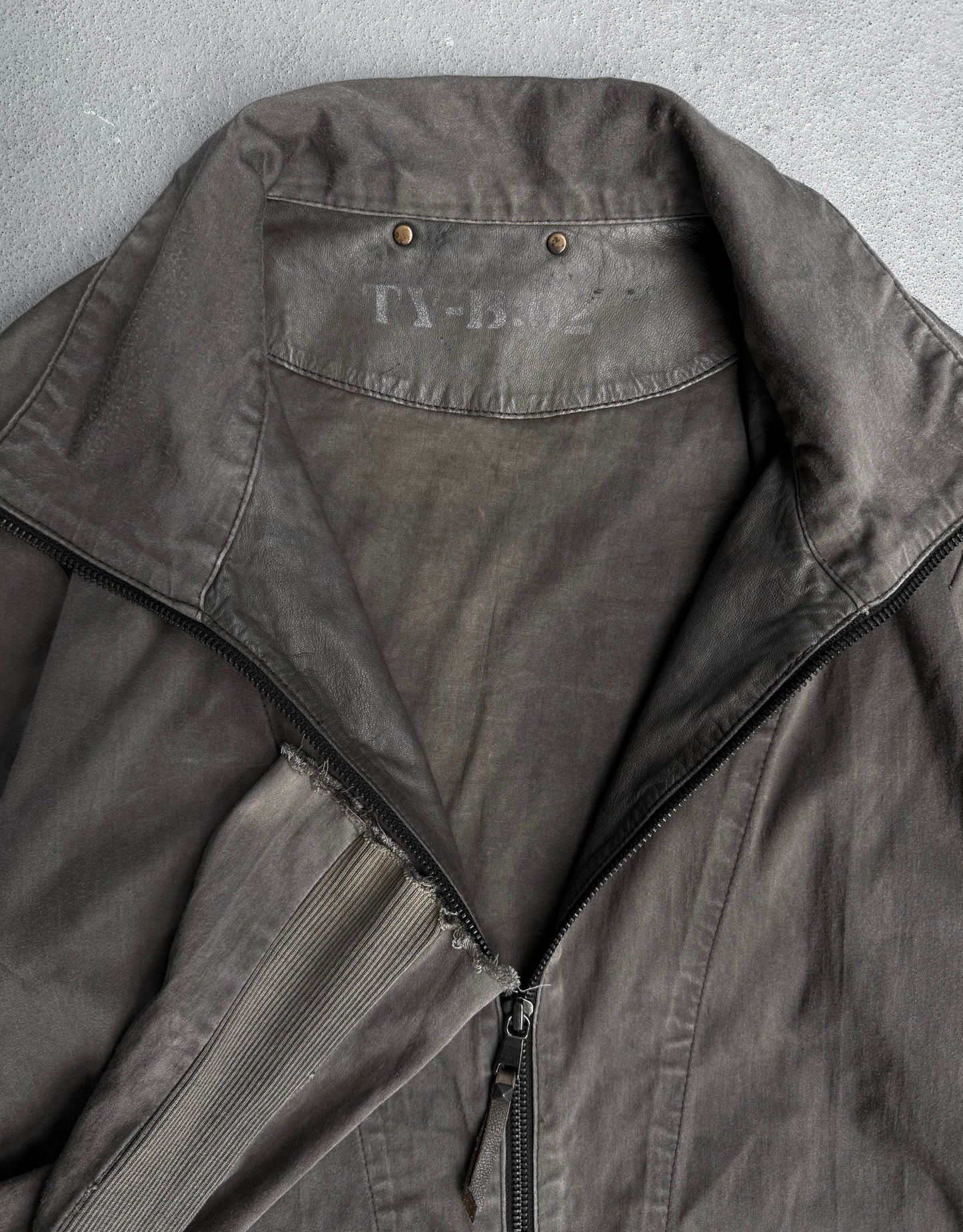 14thAddiction Early 00s Grey Leather Trim Track Jacket