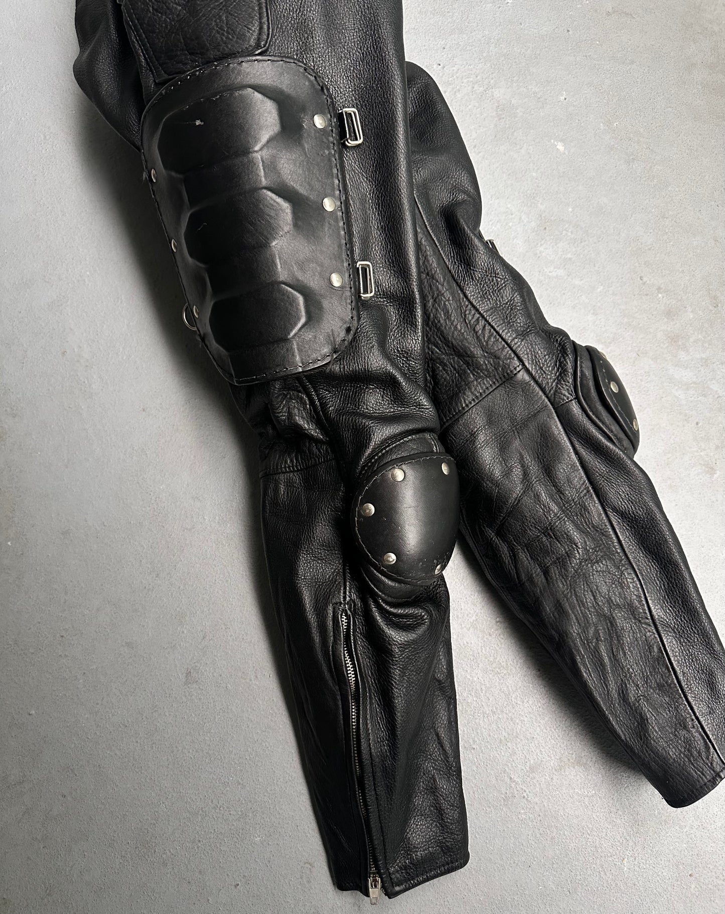 KADOYA Early 00s “BATTLESUIT” Motorcycle Padded Pants