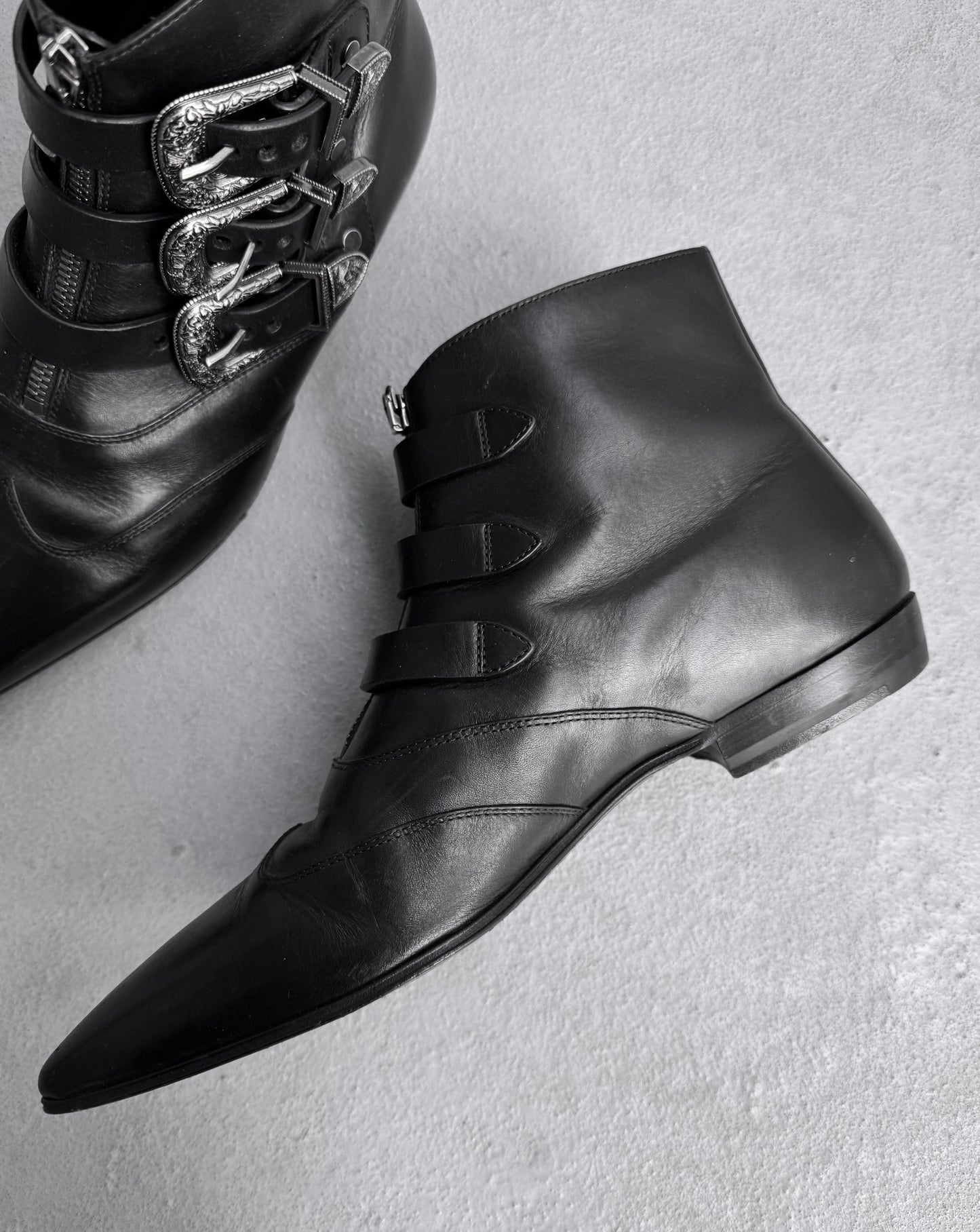 Saint Laurent Paris SS19 Western Buckle Belted ‘Stan’ Ankle Boots
