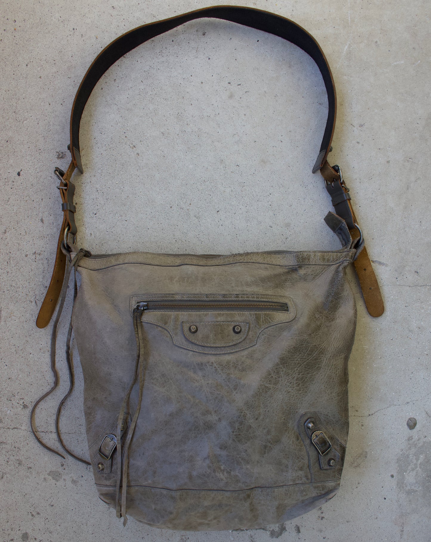 full item front shot grey Balenciaga Day Motocross Side Bag
