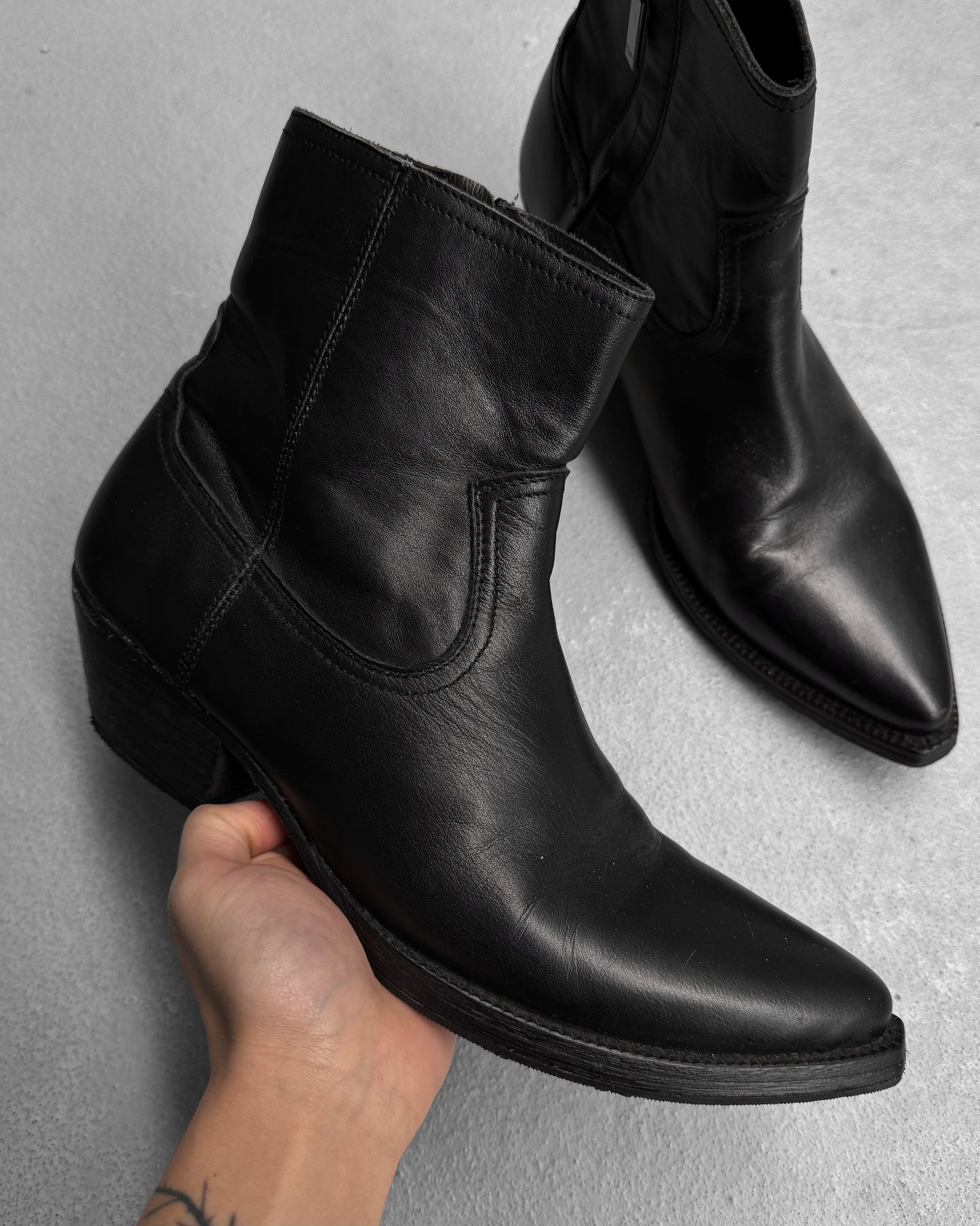 Saint Laurent Paris SS22 Leather 40mm ‘Lukas’ Western Heel Boots