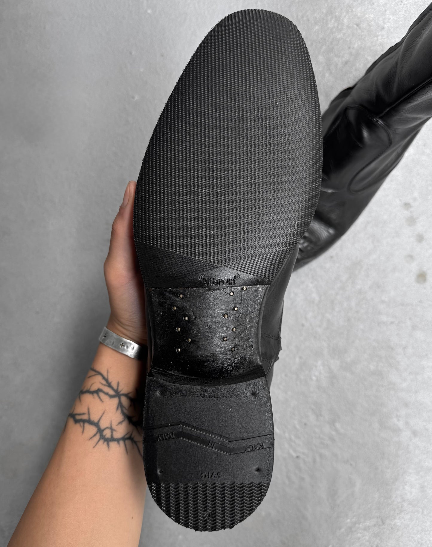 MiharaYasuhiro Early 00s Crocodile Embossed Leather Pointy Toe Zip Boots