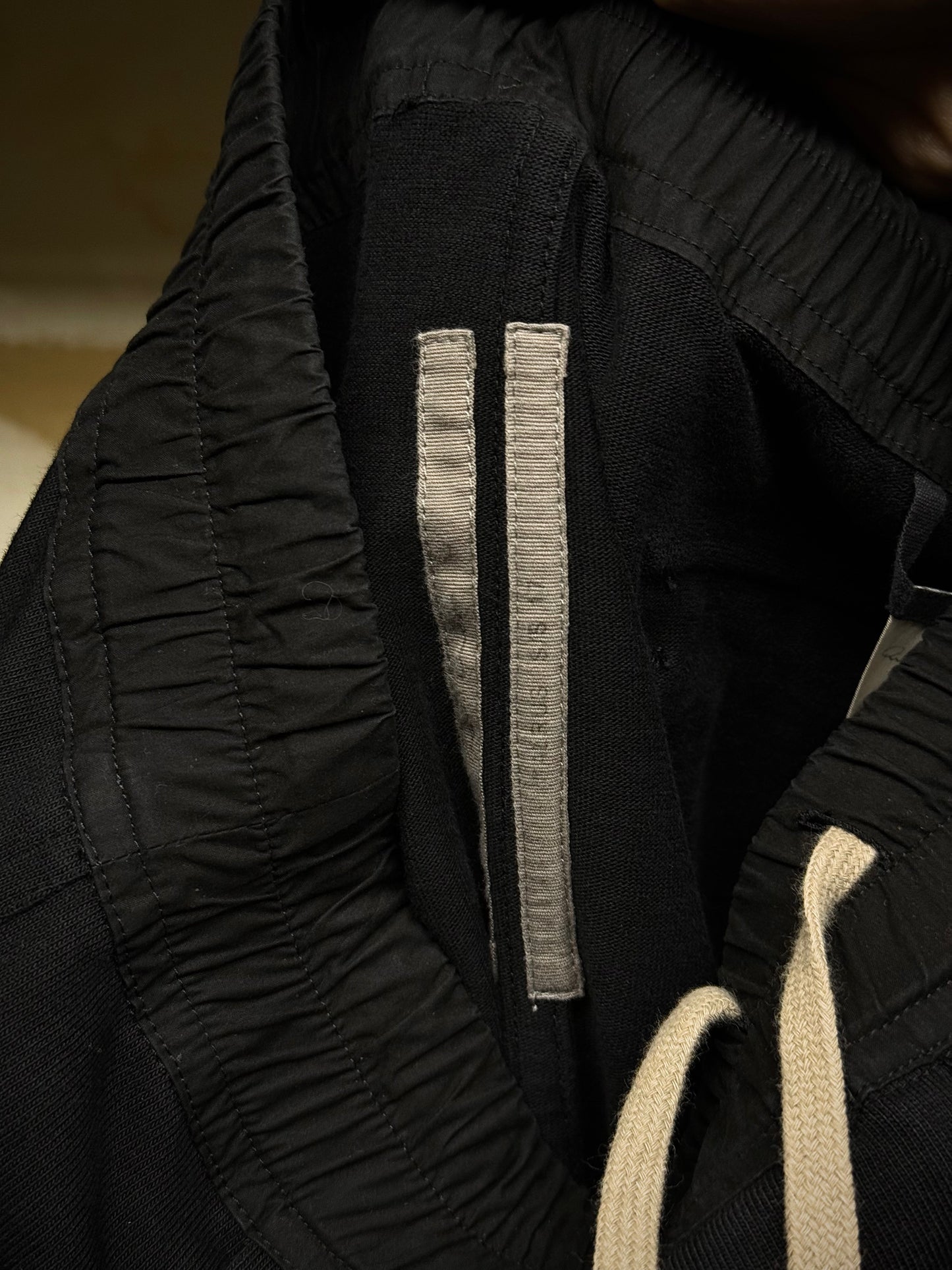 Rick Owens SS17 "WALRUS" Cotton Jersey Cargo Joggers detail | DRIEW GARMENTS