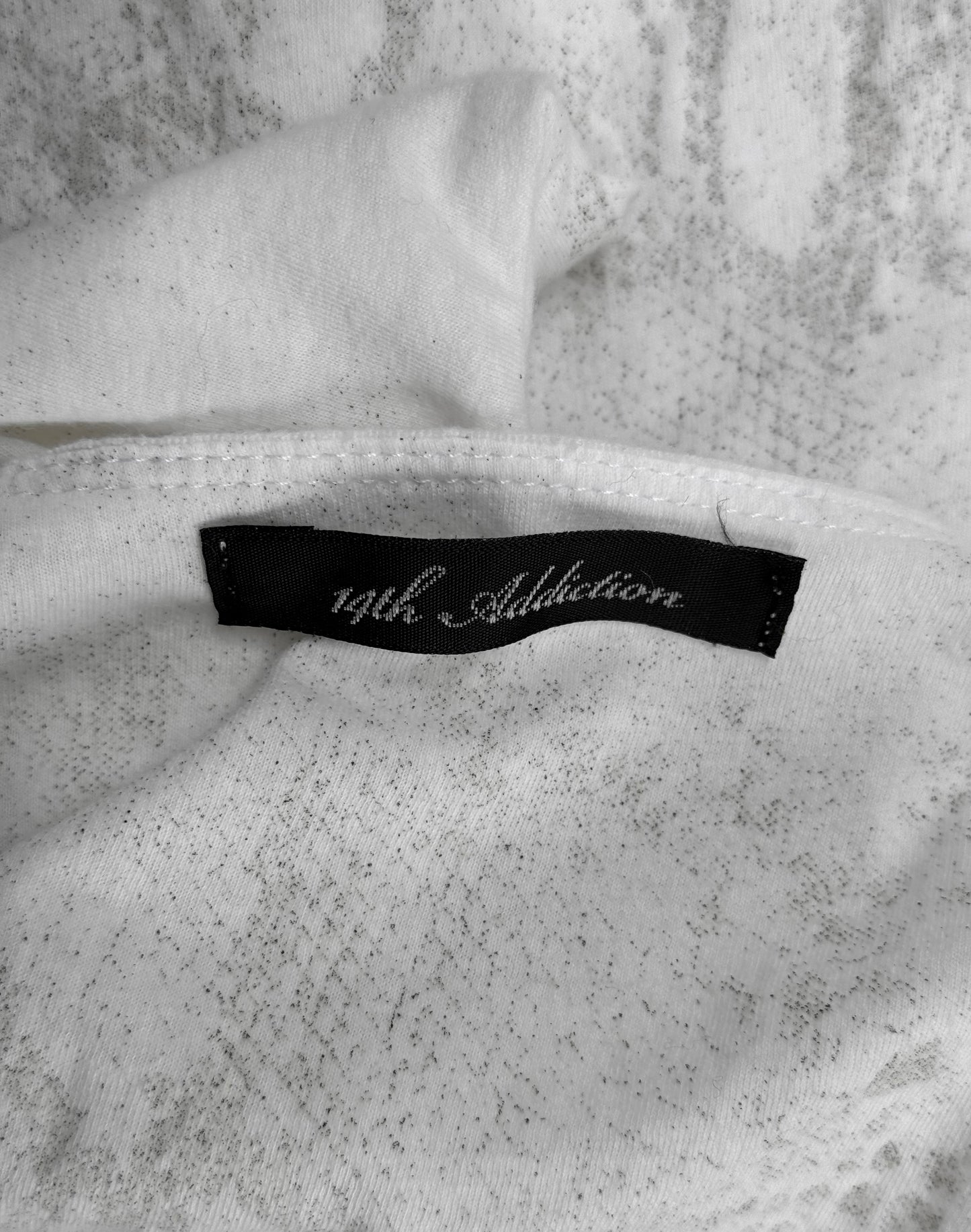 14thAddiction Early 00s Python Printed Raw Cut T-shirt