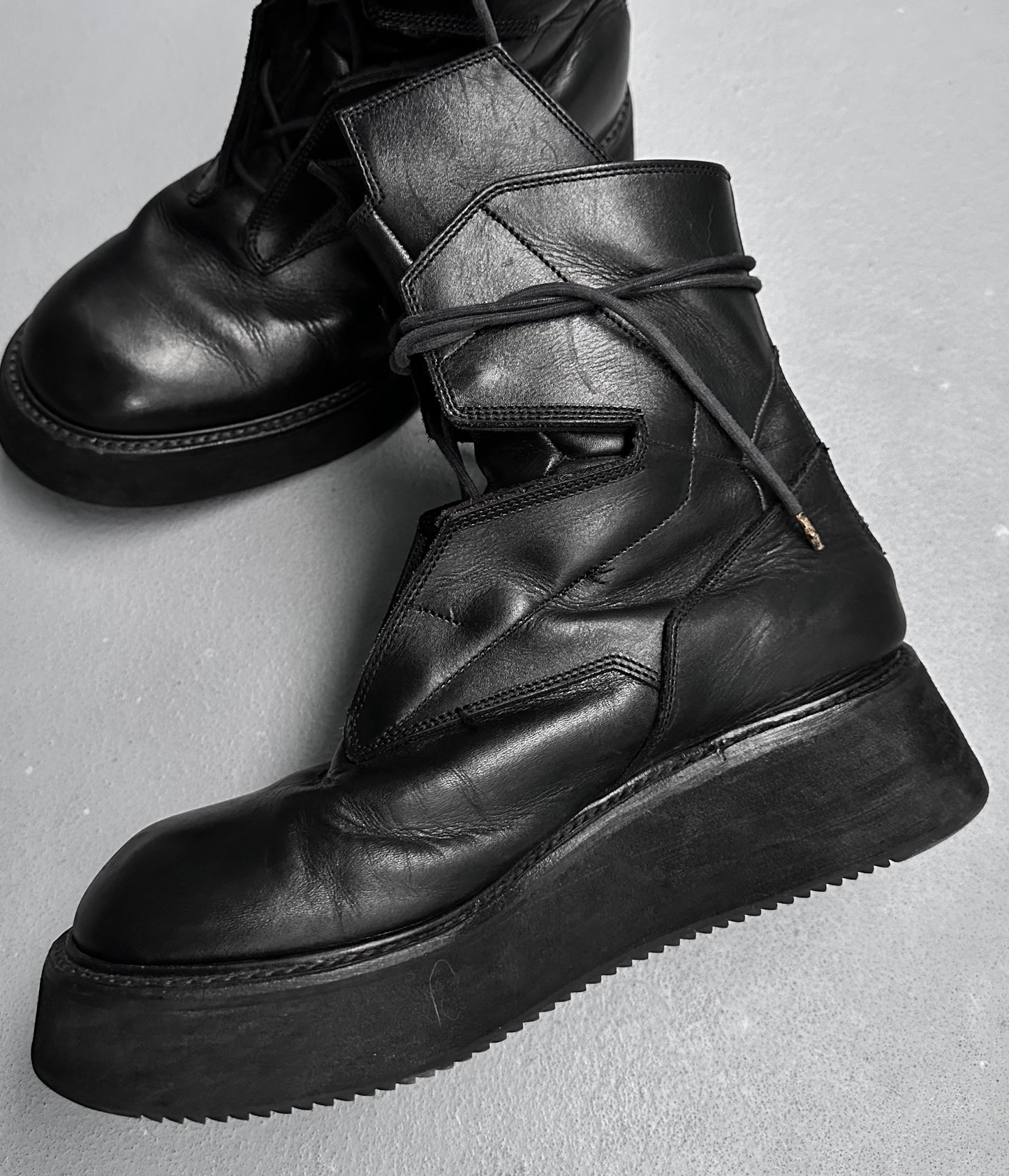 Julius_7 AW21 Black Leather “Edge” Platform Combat Boots
