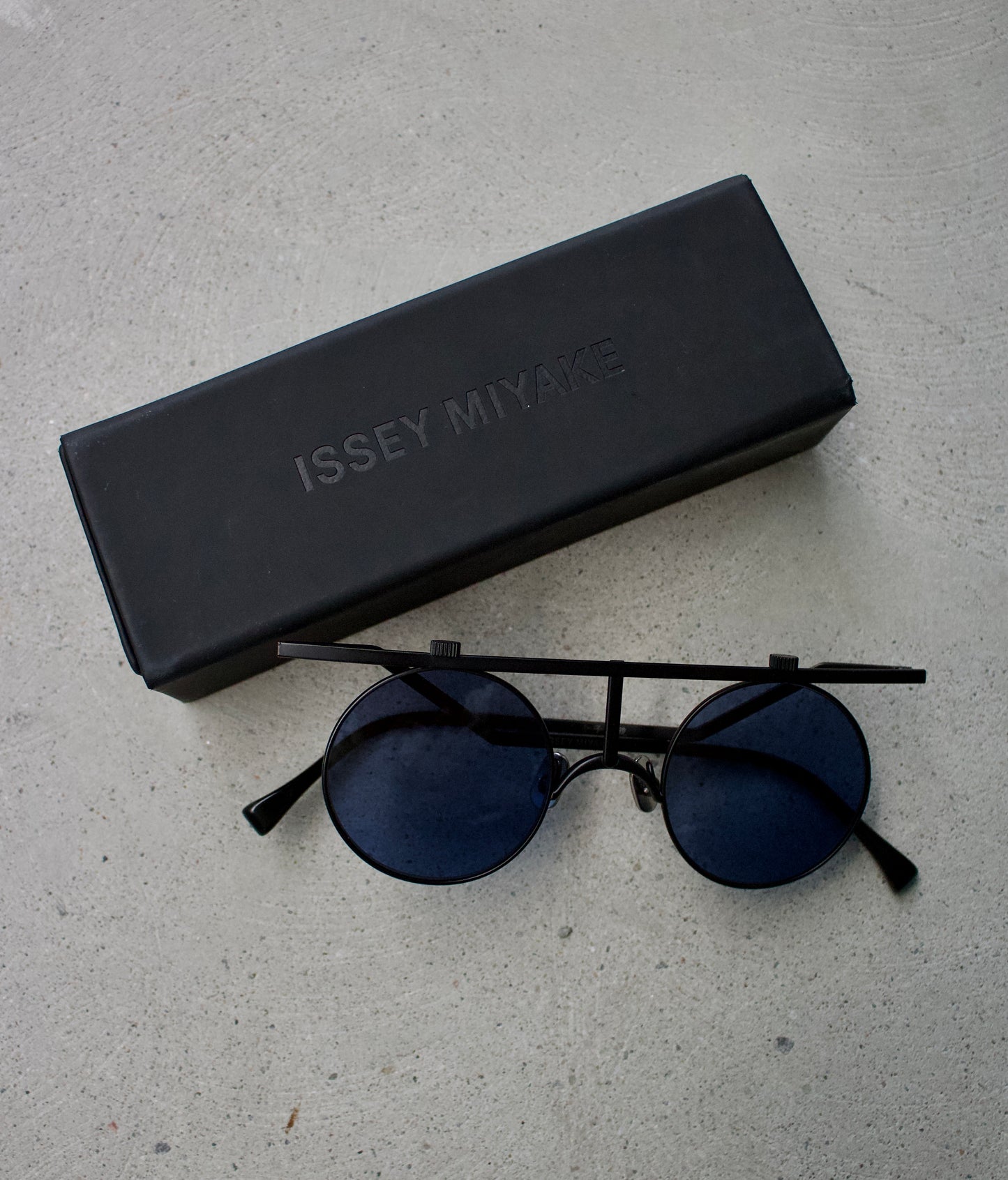 Issey Miyake “IM-101” ‘Basquiat’ Vintage 80s Re-product Sunglasses