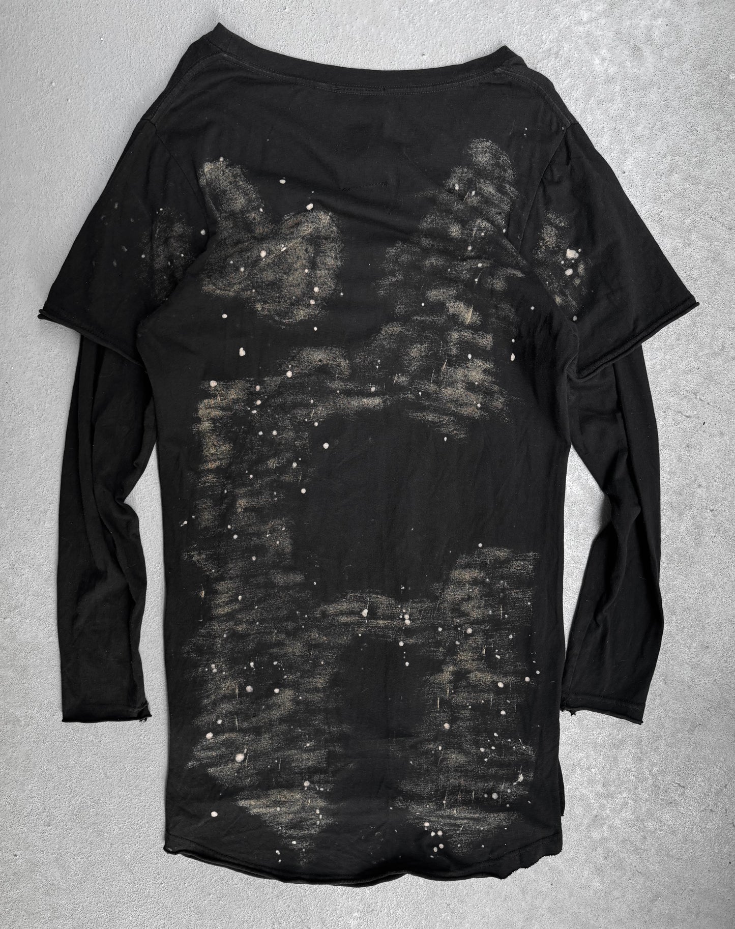 SWITCHBLADE Distressed Double Layer Long-sleeves