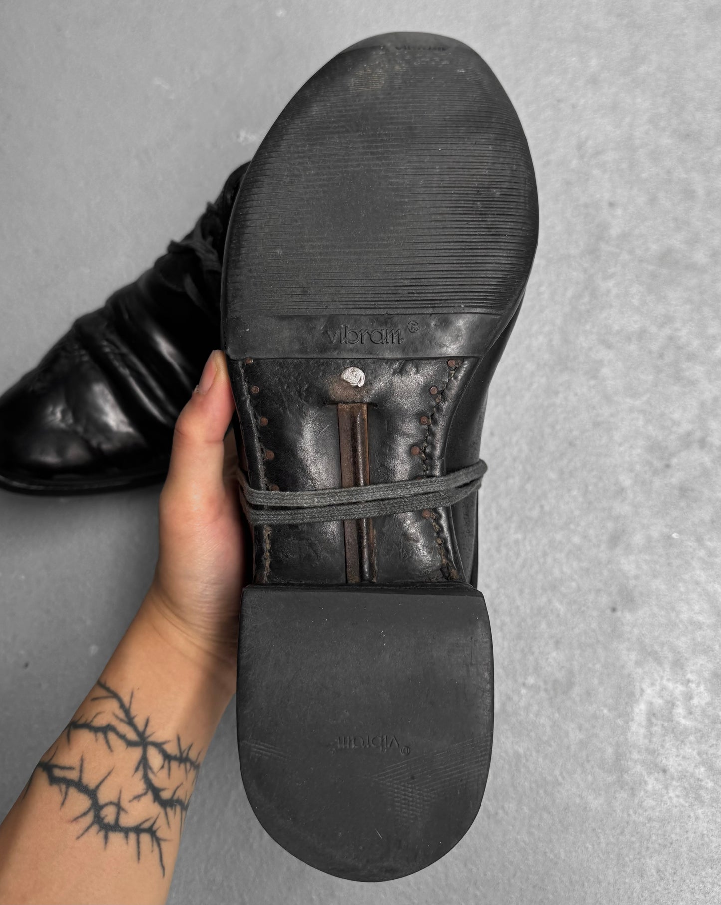 Carol Christian Poell ‘AM/2600 CUL-PTC’ Black Object-dyed Culatta Horse Leather Derbies