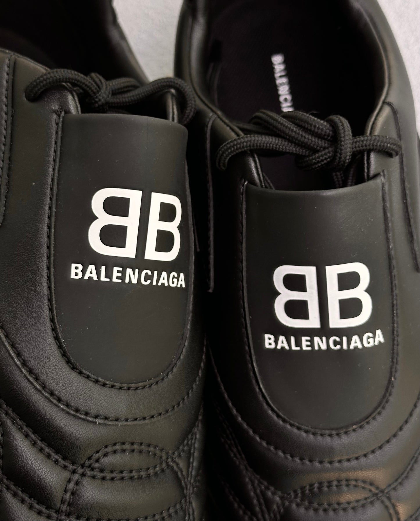 BALENCIAGA AW20 “Zen” Leather Sneakers