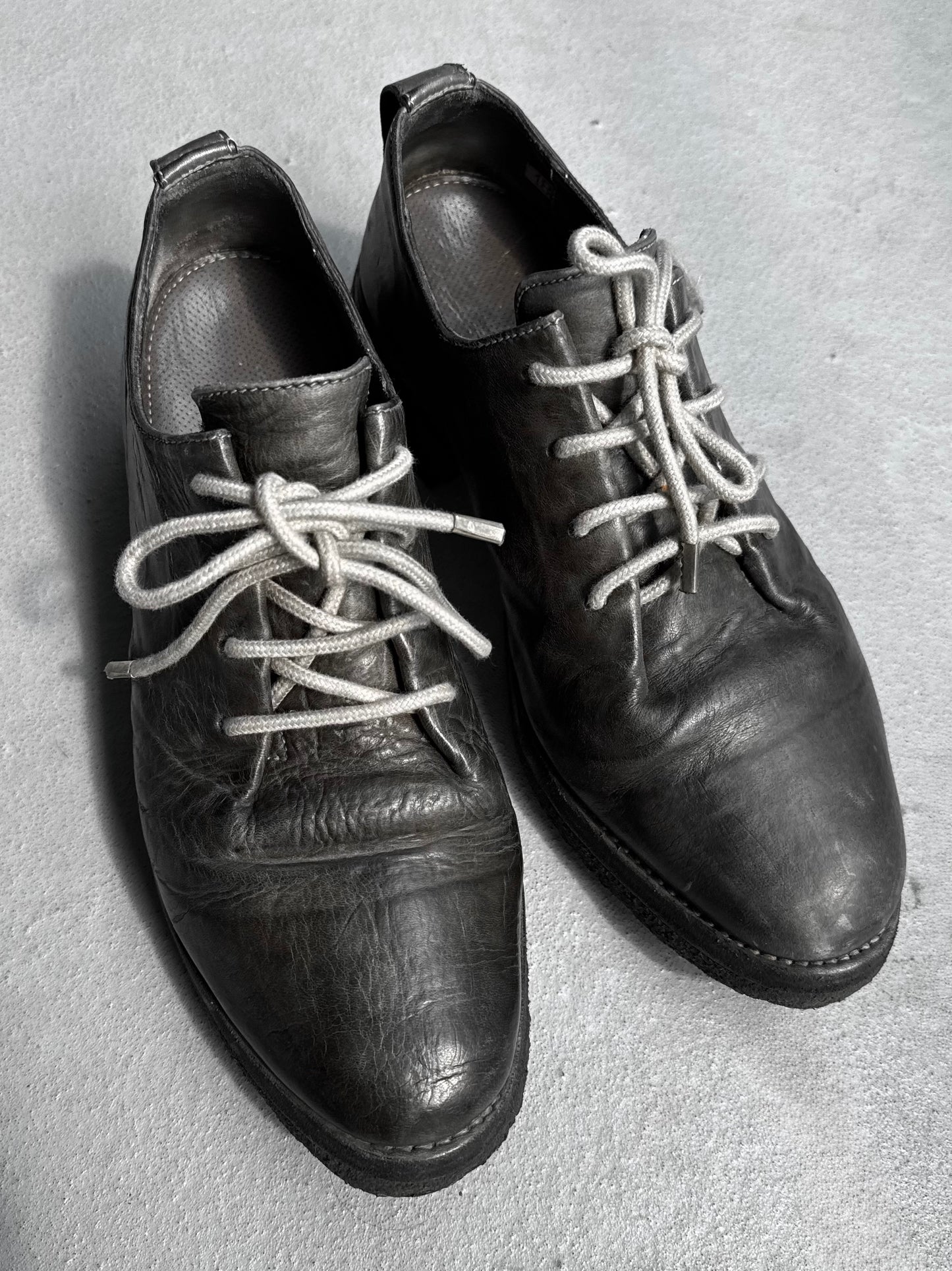 Carol Christian Poell ‘AM/2597 IN CORS-PTC’ Grey Object-dyed Horse Leather Folded Officer Derbies