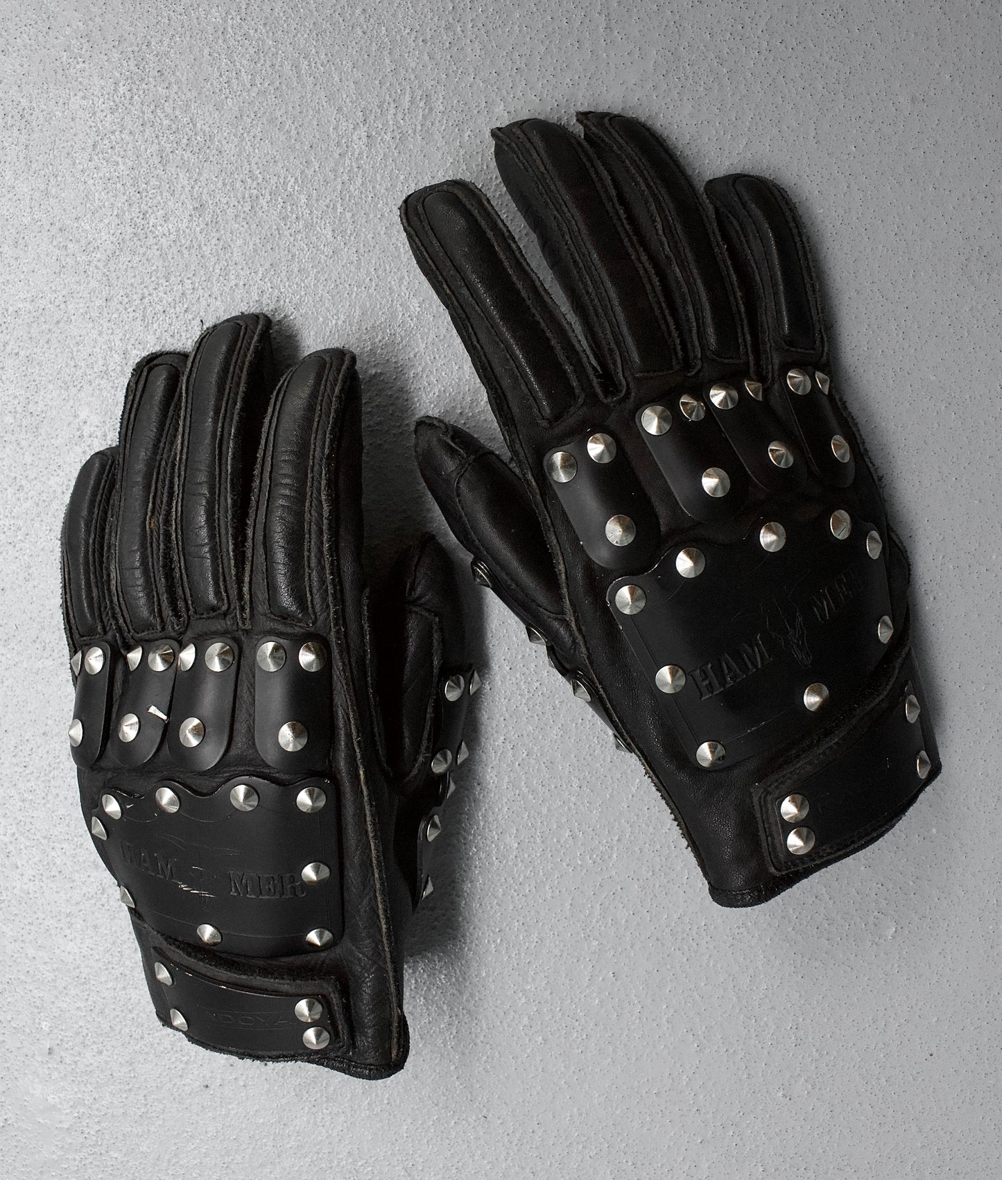 KADOYA Early 00s “HAMMER” Studded Leather Motorcycle Gloves