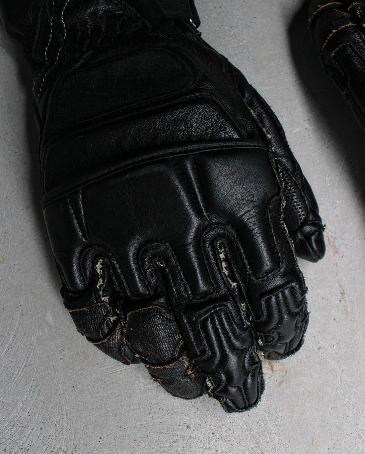 KADOYA x Kushitani “GPS GLOVE-K” Padded Lambskin Leather Motorcycle Gloves