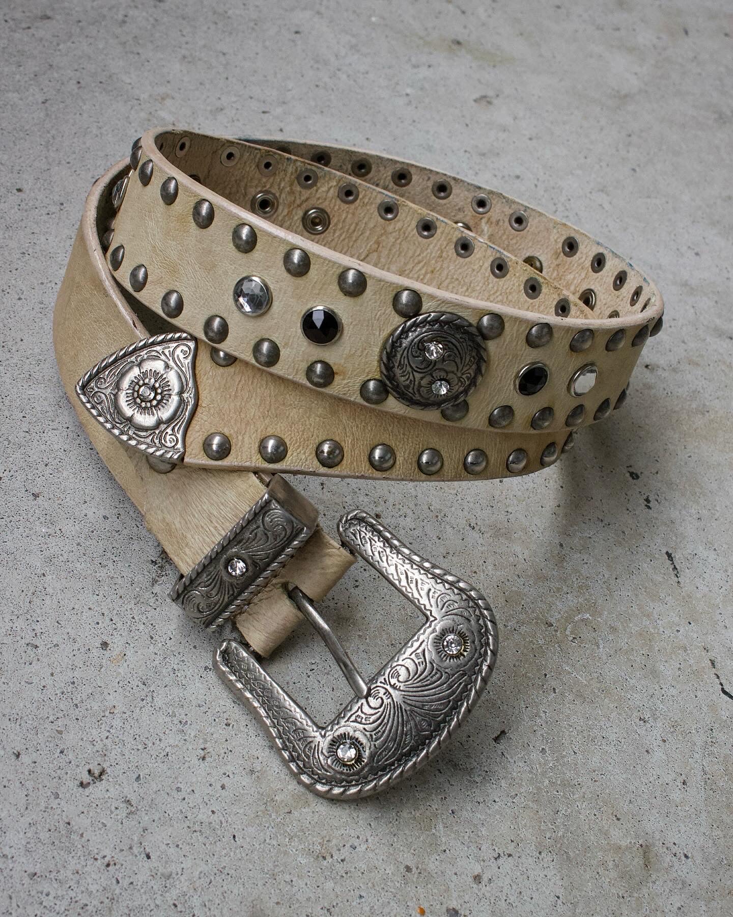 Nicole club for men by matsuda western buckle belt 2000s