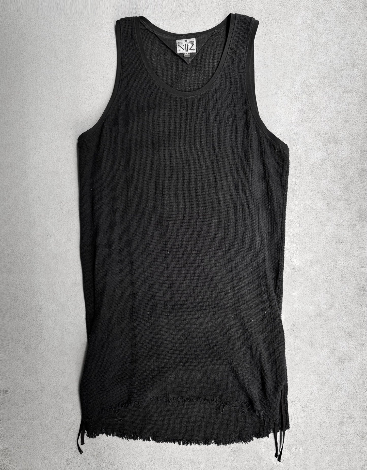 ZAM BARRETT Asymmetrical Cut Waffle Knitted Tank Top