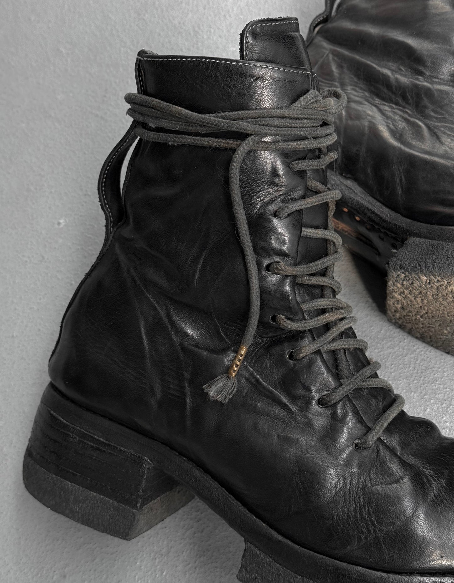 Carol Christian Poell 2010 'AM/2609-IN CORS-PTC/10' Portable Paper Dart Officer Combat Boots