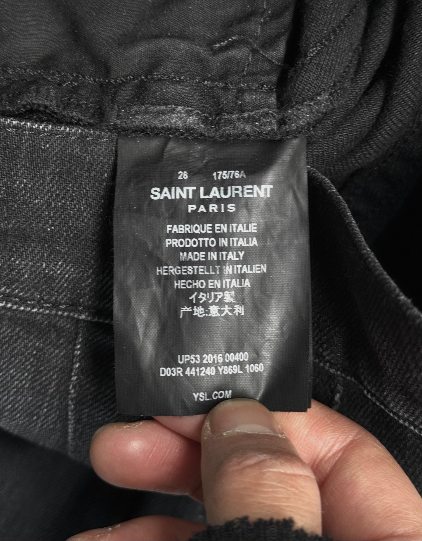 Saint Laurent Paris AW16 Black ‘D02’ One Knee Slit Skinny Denim
