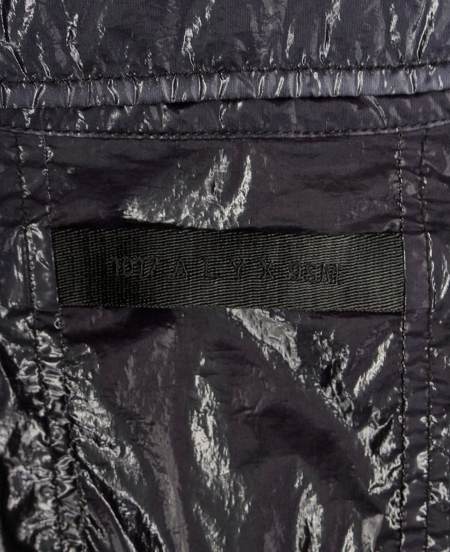 1017 ALYX 9SM Reflective Nylon Buckle Coat