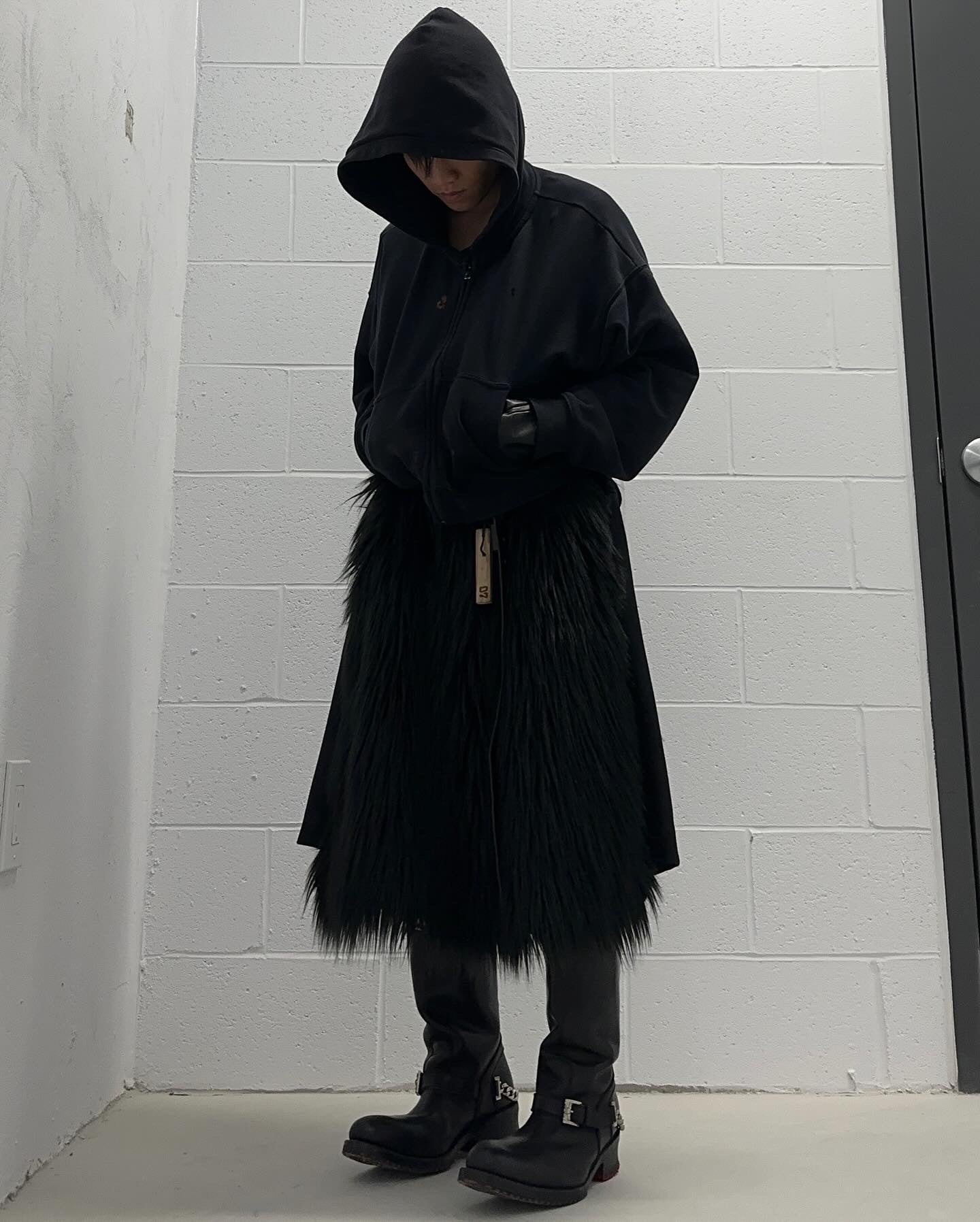COMME des GARÇONS HOMME PLUS AW23 Oversized Faux Fur Shorts
