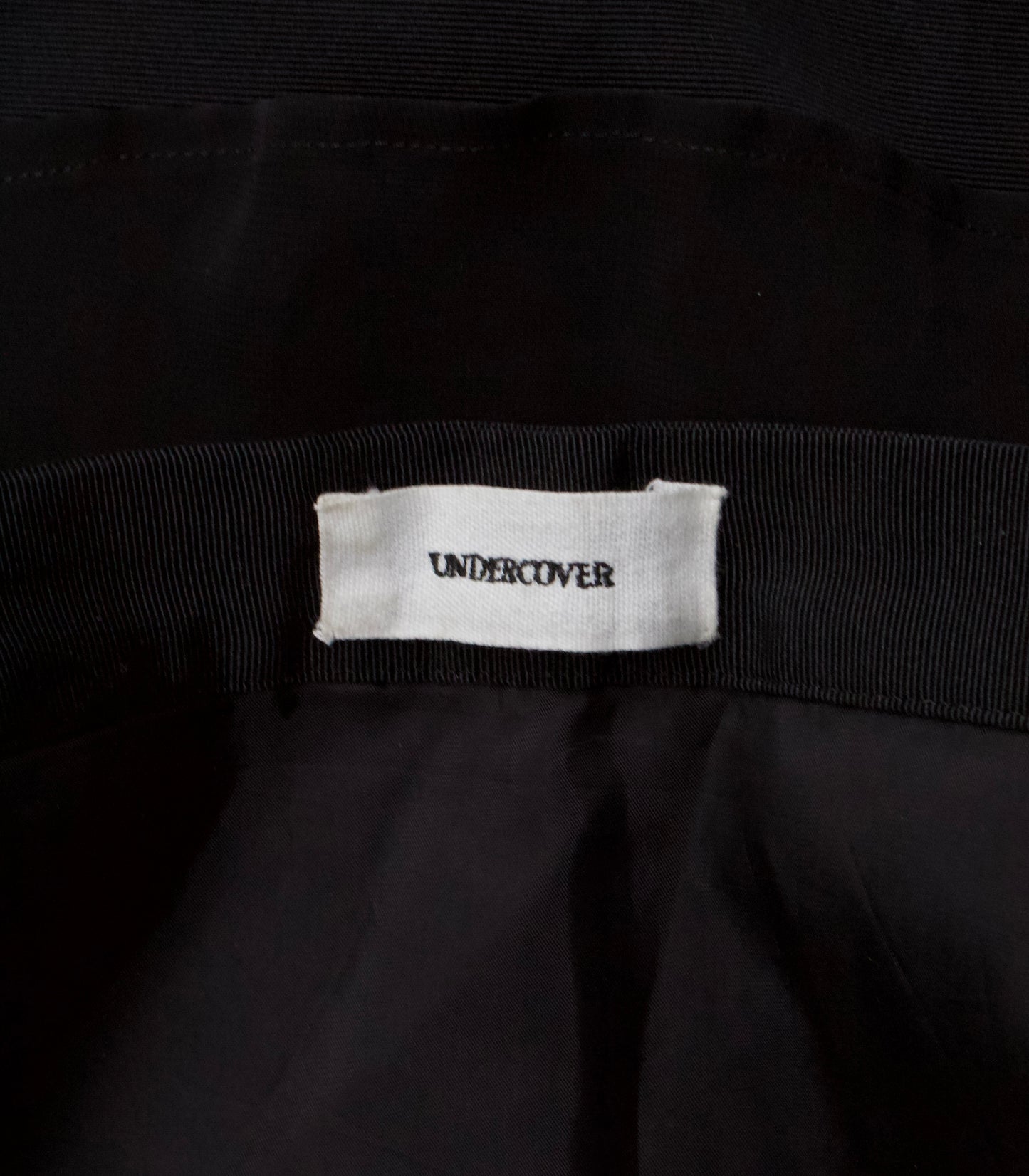 UNDERCOVER AW18 Layered Buttons Silk Mini-Skirt