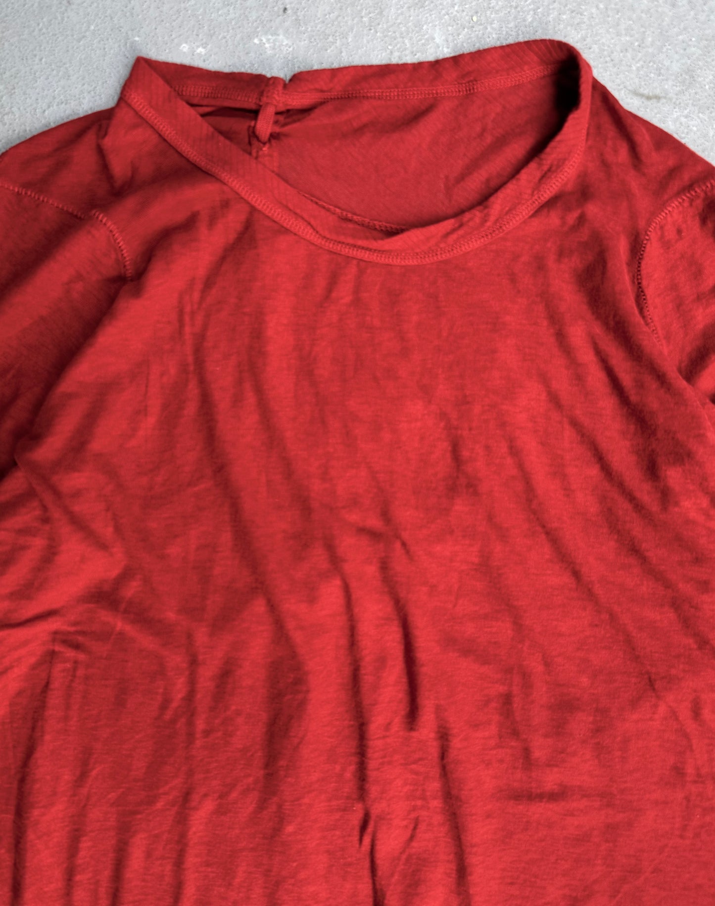 Boris Bidjan Saberi AW15 Overlock ‘TS1-TF’ Red Obejct-dyed T-shirt