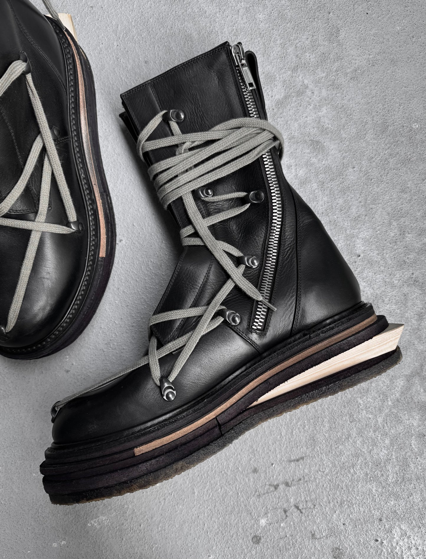 *SAMPLE* Rick Owens AW17 “GLITTER” Lego Platform Sole Pentagram Leather Boots