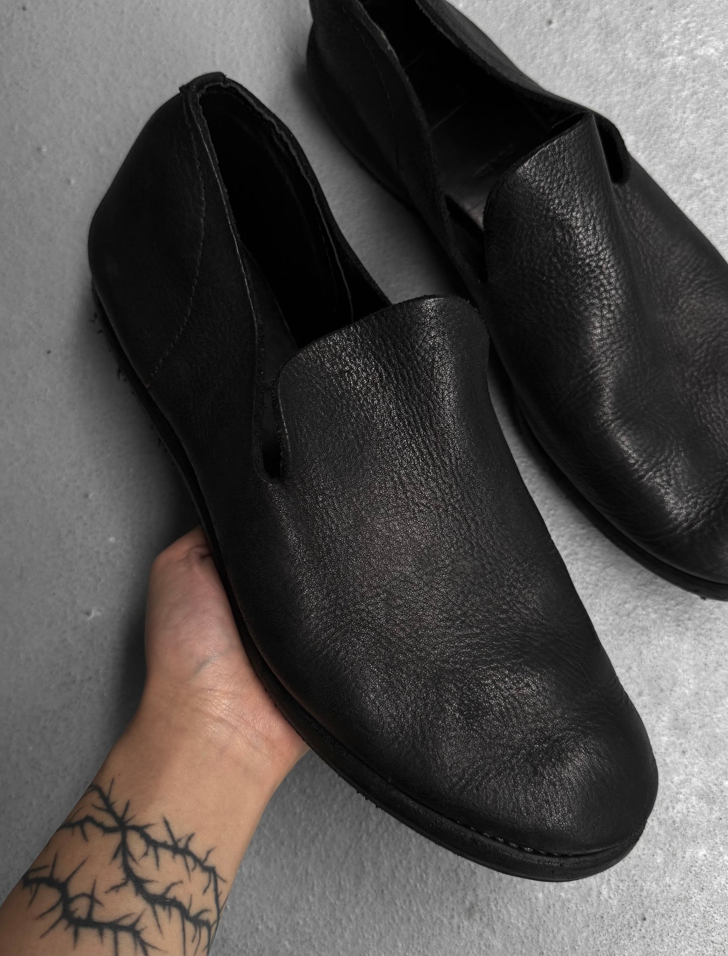 GUIDI ‘100’ Full-grain Calfskin Leather Slip On Loafers