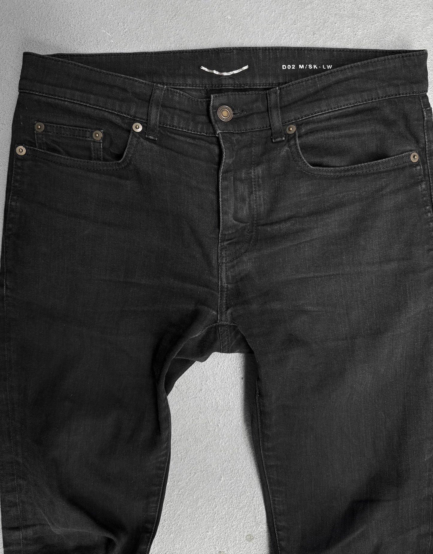 Saint Laurent Paris AW17 Washed Black ‘D02’ Skinny Denim