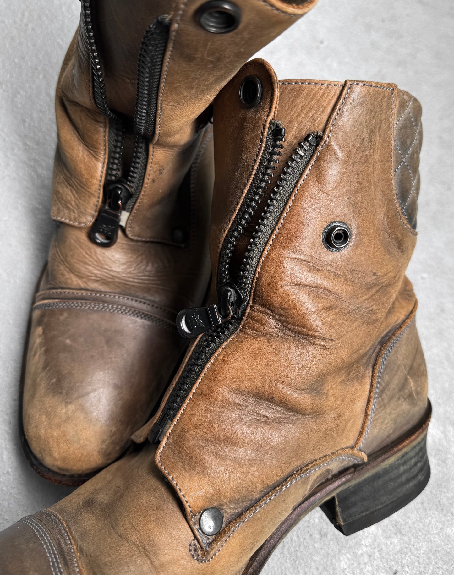 alfredoBANNISTER Early 00s Asymmetrical Zip Leather Combat Boots