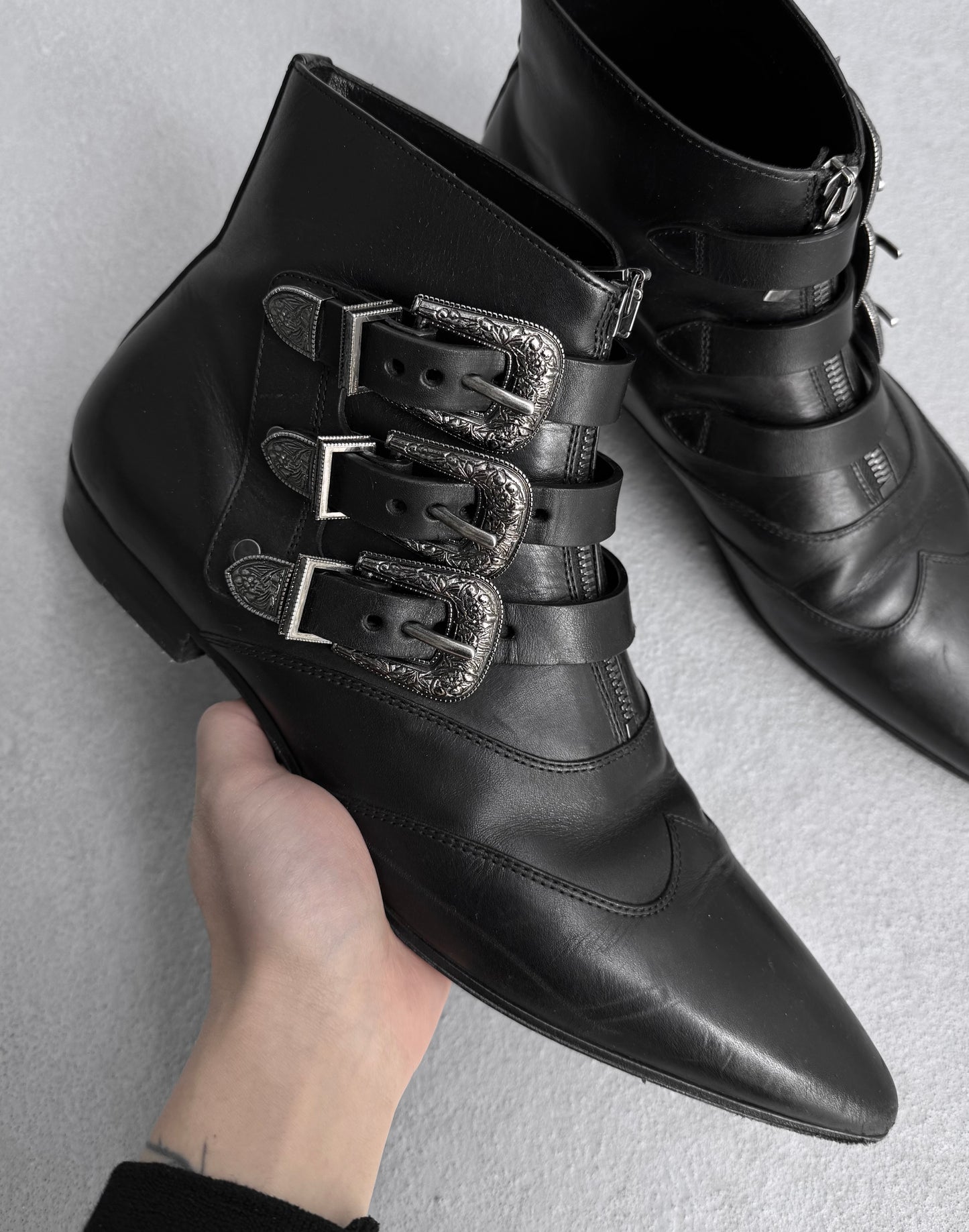 Saint Laurent Paris SS19 Western Buckle Belted ‘Stan’ Ankle Boots