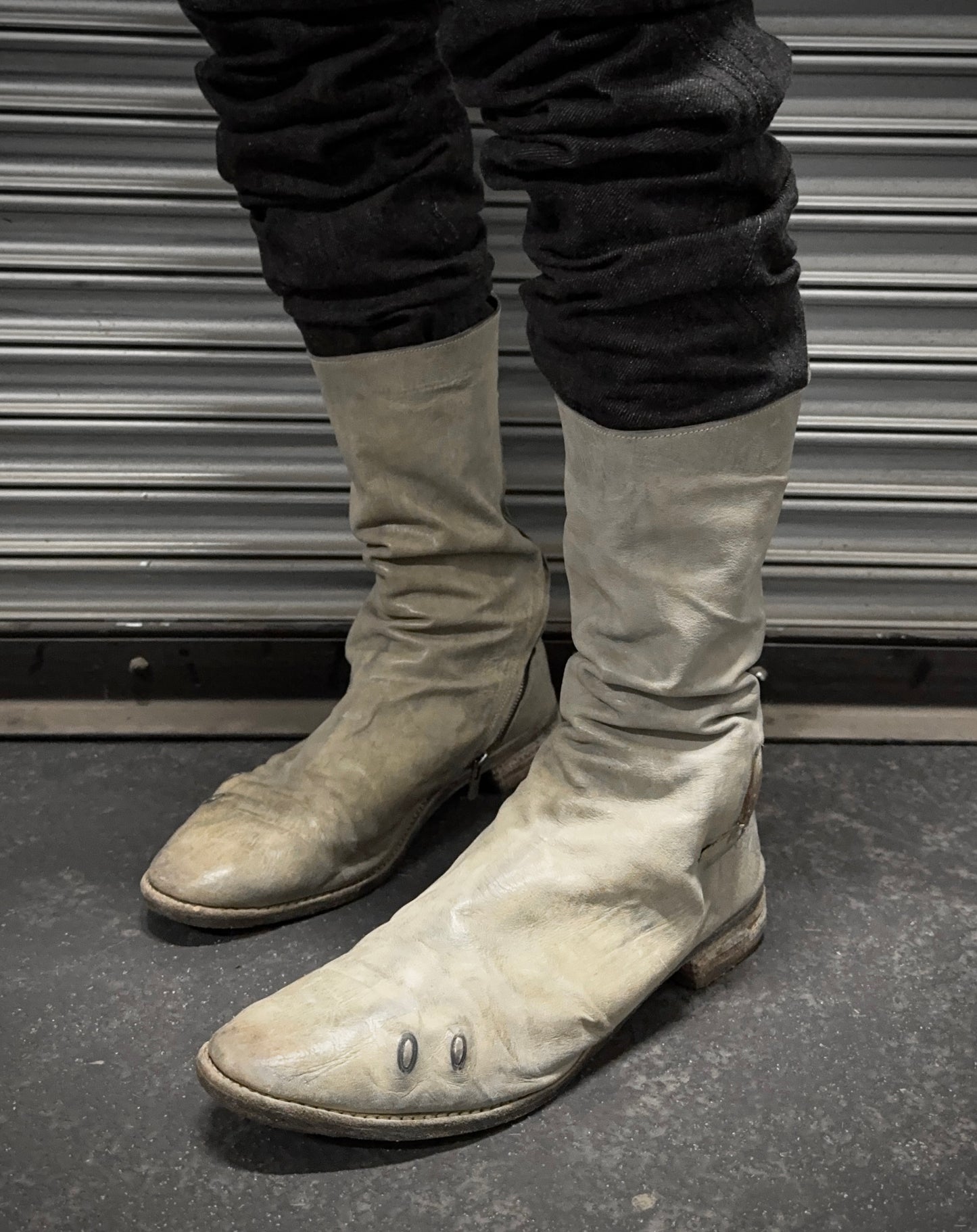 Carol Christian Poell ‘AM/2687P ROOMS-PTC’ Object-dyed Kangaroo Leather Titanium Prosthetic Tornado Zip Boots