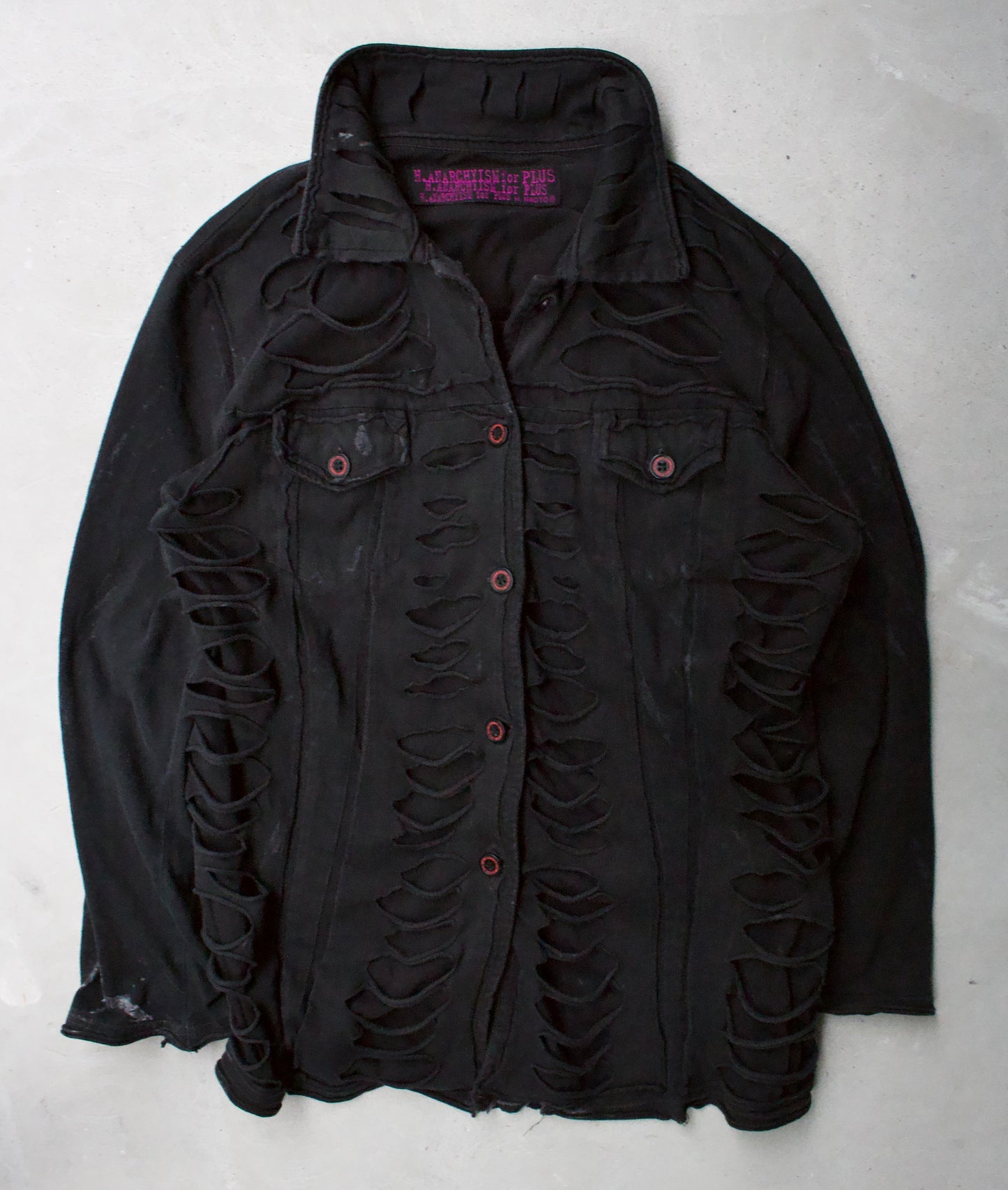 h.NAOTO H.ANARCHYISM for PLUS 00s Distressed Cut-out Buttons Jacket