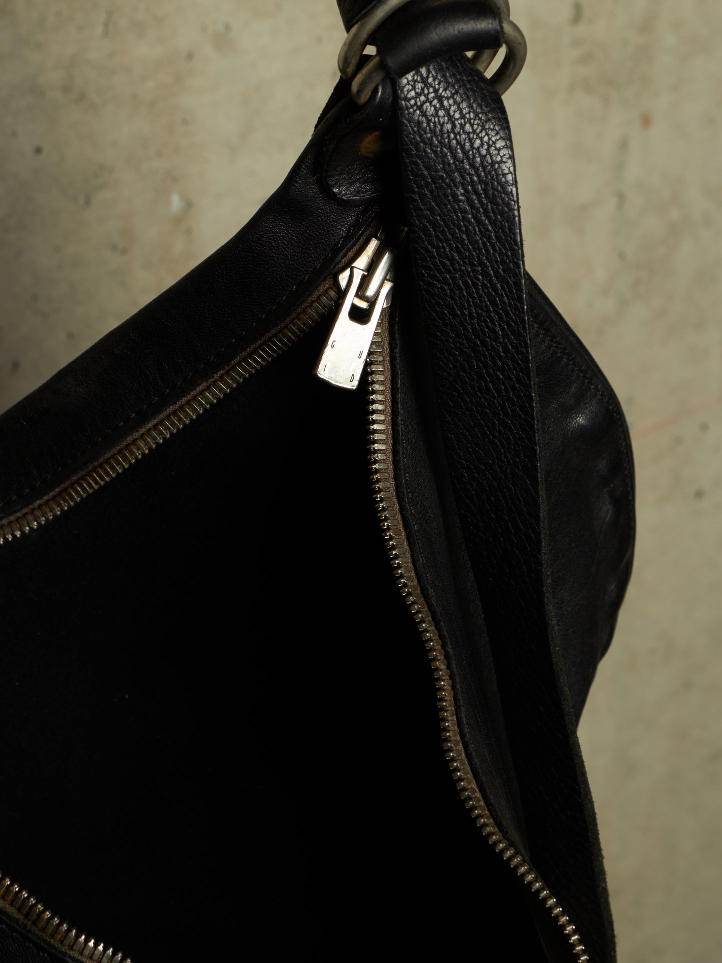GUIDI ‘Q10M’ Black Full-grain Horse Leather Belt Bag