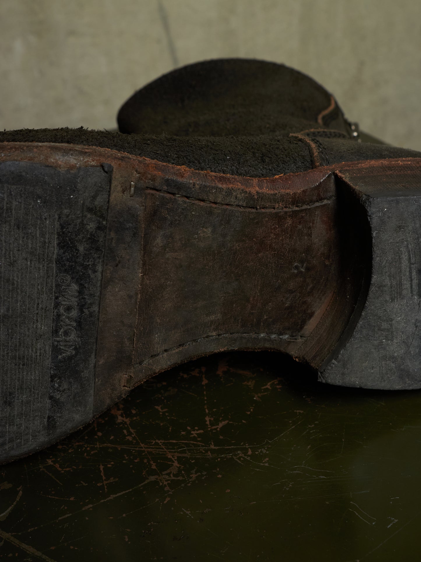 Julius_7 SS10-11 “neurbanvolker;” Reverse Cow Leather Back Zip Boots