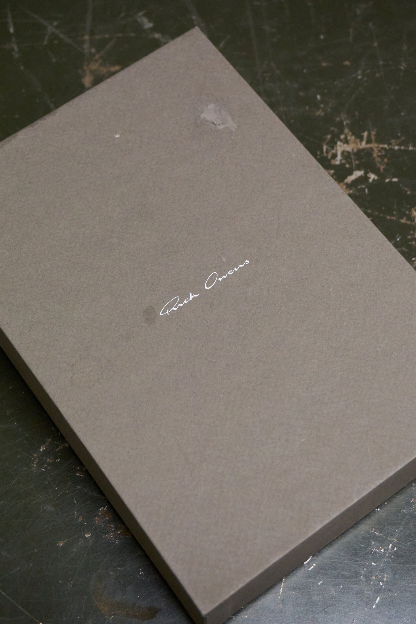 Rick Owens AW23 “LUXOR” Lambskin Leather Metal Snap Button Collar