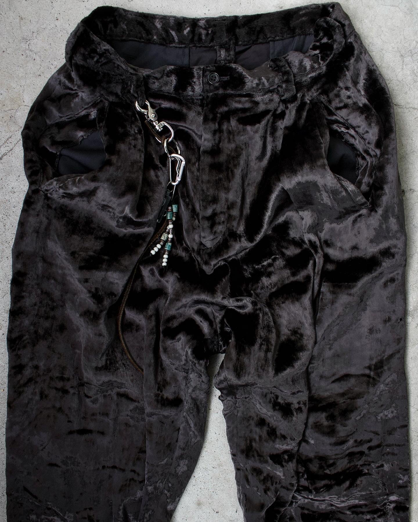 close up shot Sulvam SS17 *SAMPLE* Wide Cut Velour Dress Pants