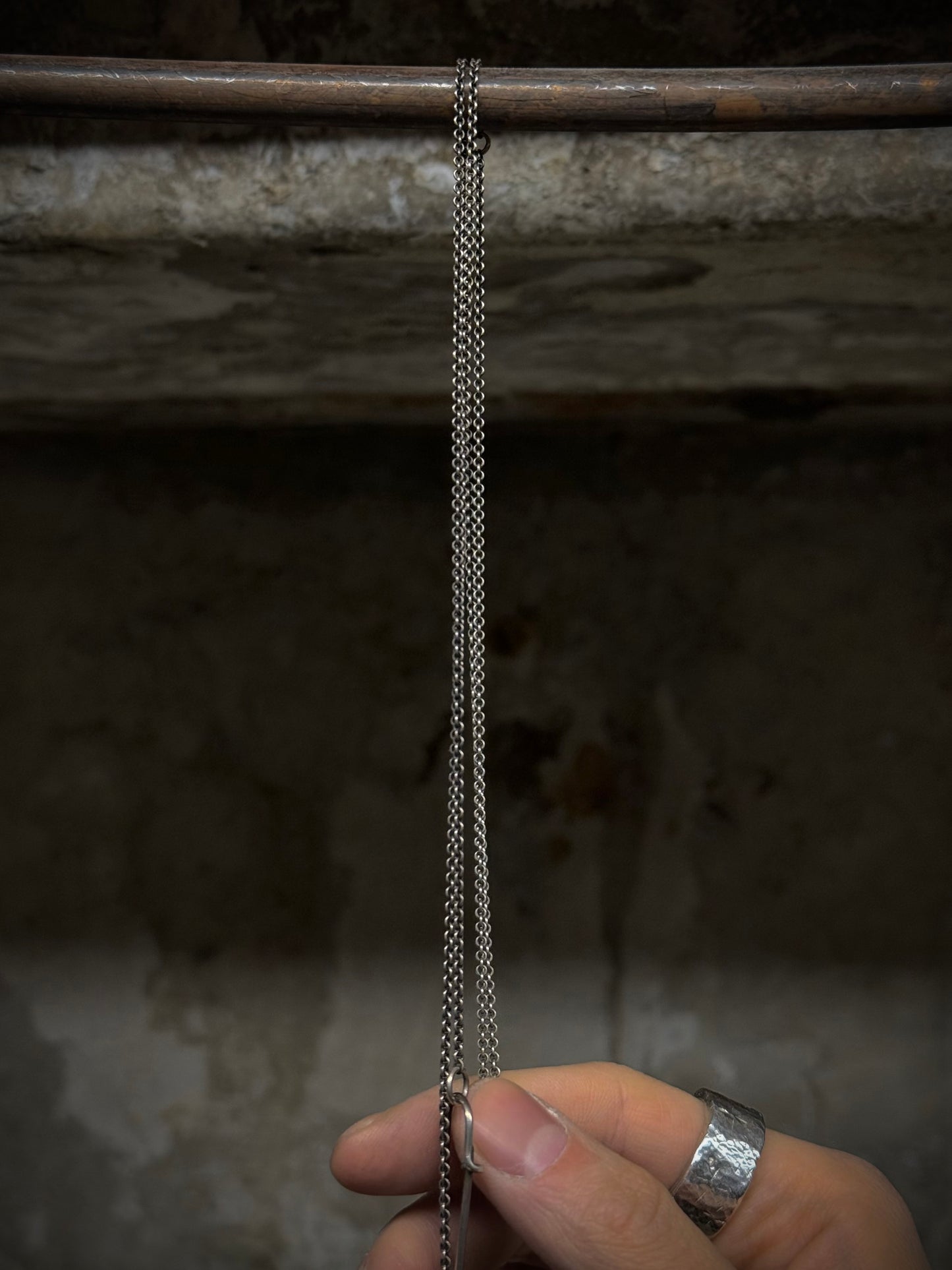 WERKSTATT:MÜNCHEN 'M3982SI' .925 Silver Safety Pin Skull Chain Necklace detail | DRIEW GARMENTS