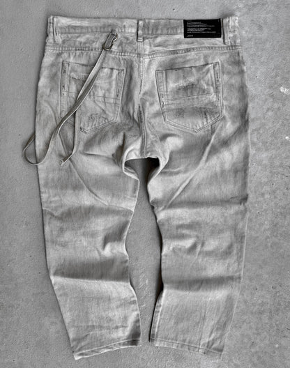 Julius_7 SS11 “Chaos : Ontological Anarchism” Distressed Knee Dirty White Bootcut Denim