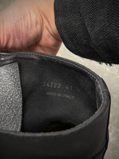 Rick Owens DRKSHDW AW20 “PERFORMA” Front Zip Polyurethane Sneaker Boots detail | DRIEW GARMENTS