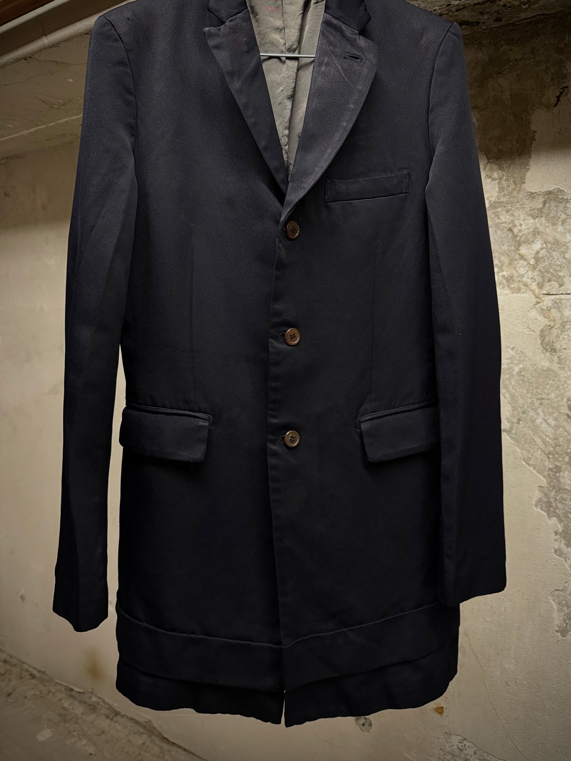 COMME des GARÇONS HOMME PLUS AW13 Dark Navy Hem Strap Poly Long Blazer detail | DRIEW GARMENTS