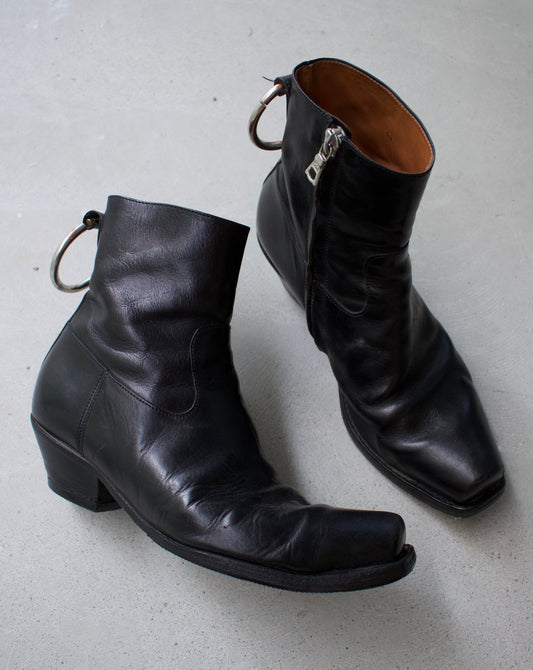 VETEMENTS SS17 ‘Ring’ Cuban Heel Boots